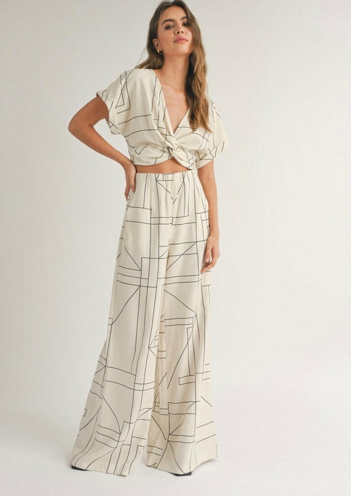 Stylish Grid Pattern Knot Front Top for Women - Trendy Casual & Party Wear - Perfect for Dates, Outings & Special Occasions