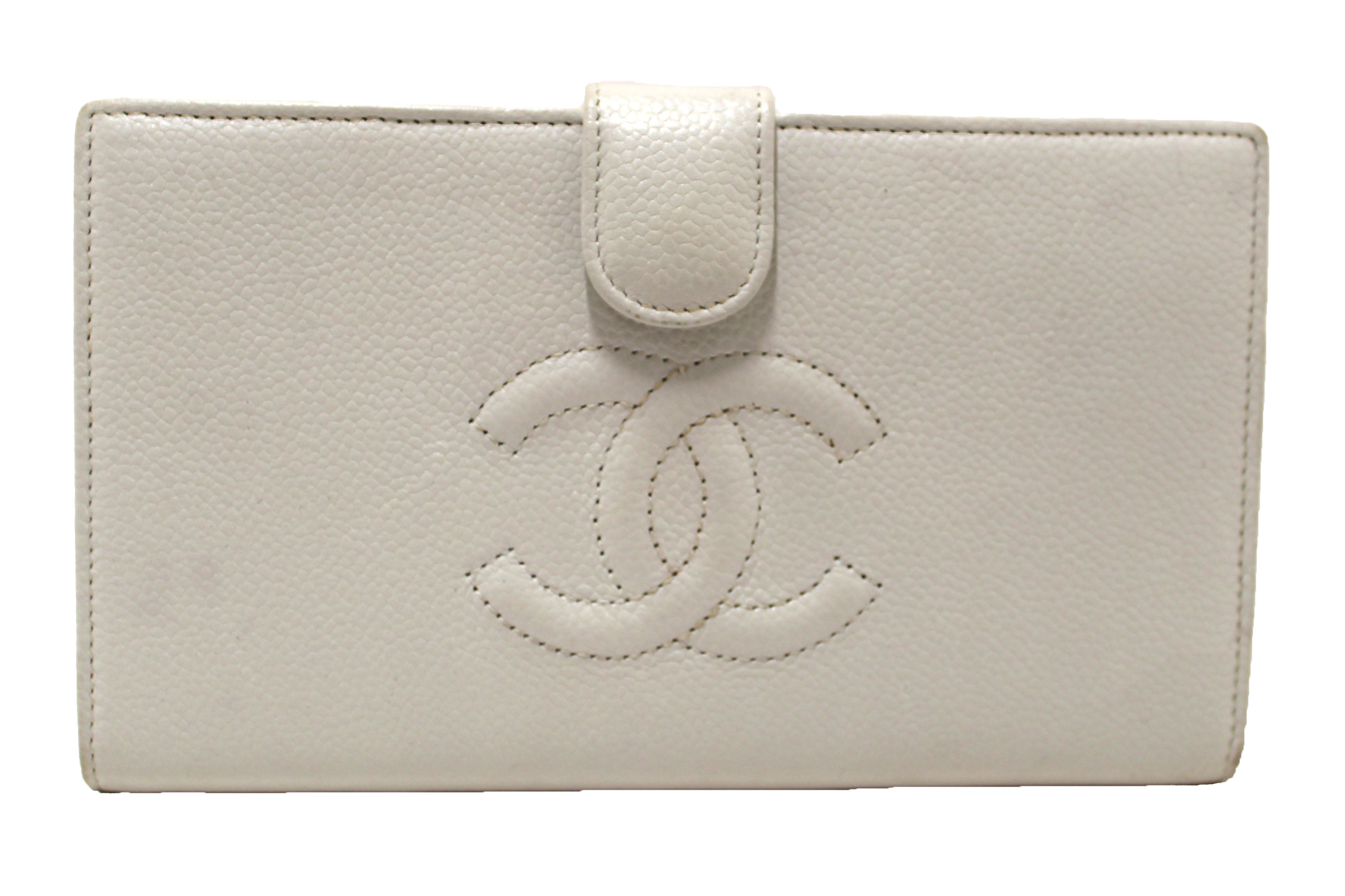 Authentic Chanel Vintage White Caviar Leather CC Classic Long Wallet for Women | Luxury Designer Clutch Purse | Perfect for Evening Events, Weddings & Special Occasions