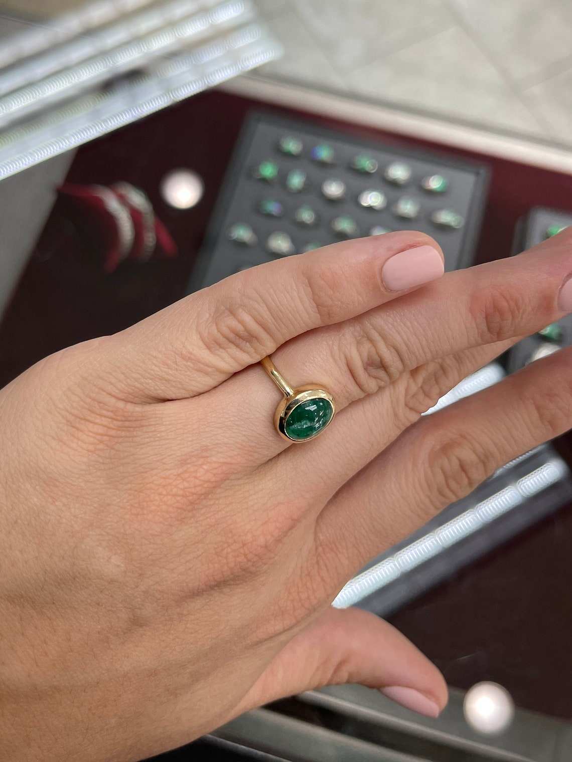 3.82 Carat Oval Emerald Cabochon Solitaire Ring in 14K Gold - Elegant Bezel Setting for Weddings, Anniversaries & Special Occasions