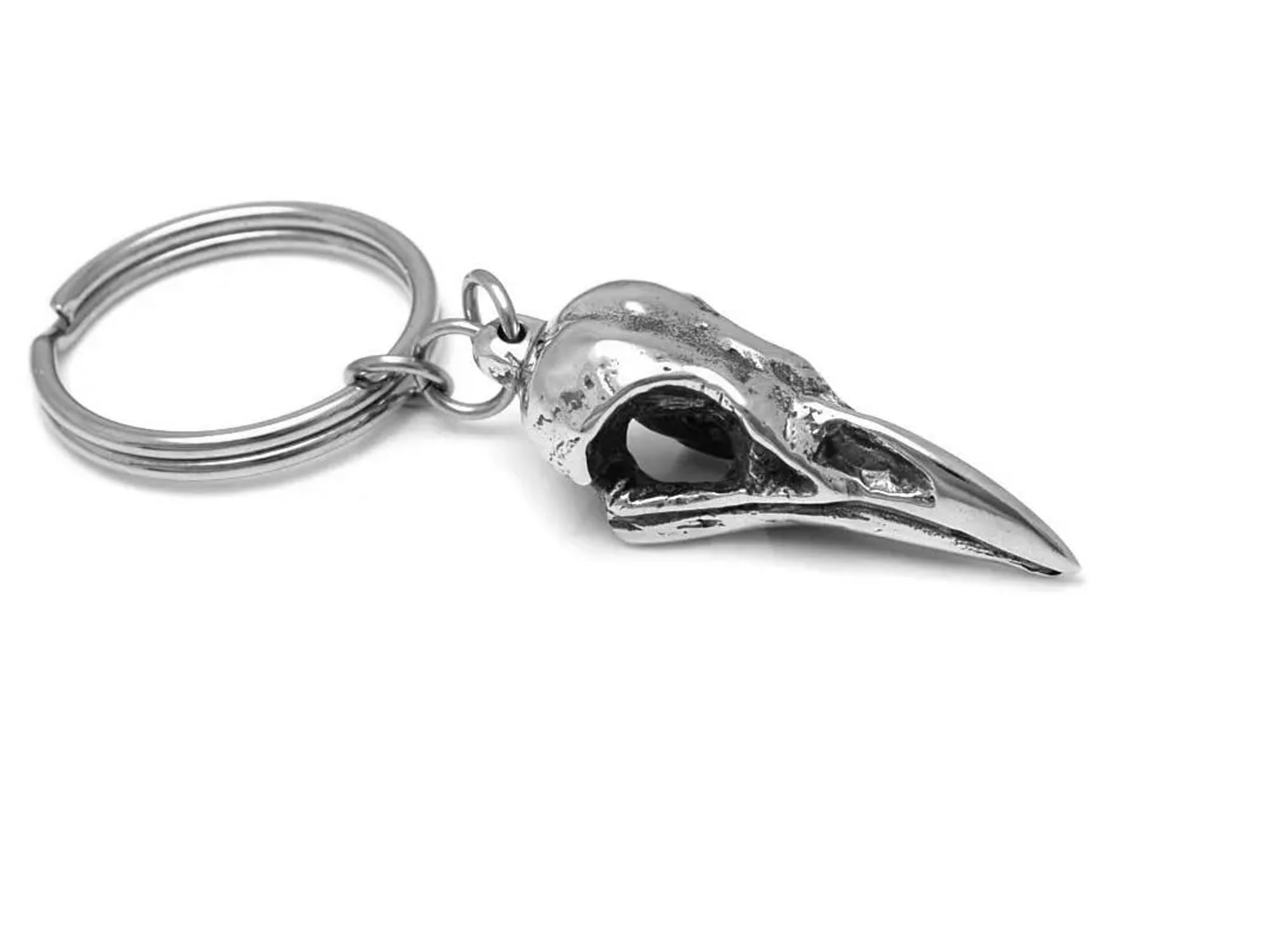 Handmade Pewter Crow Skull Keychain - Gothic Ornithology Bird Keyring for Backpacks, Gifts & Gothic Fashion Accessories
