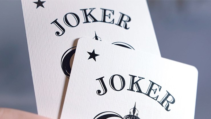 Premium Crown Deck Playing Cards - 52 Standard Poker Cards with Elegant Snow Design for Magic Tricks, Card Games & Collectibles - Perfect for Poker Nights, Gifts & Professional Performances