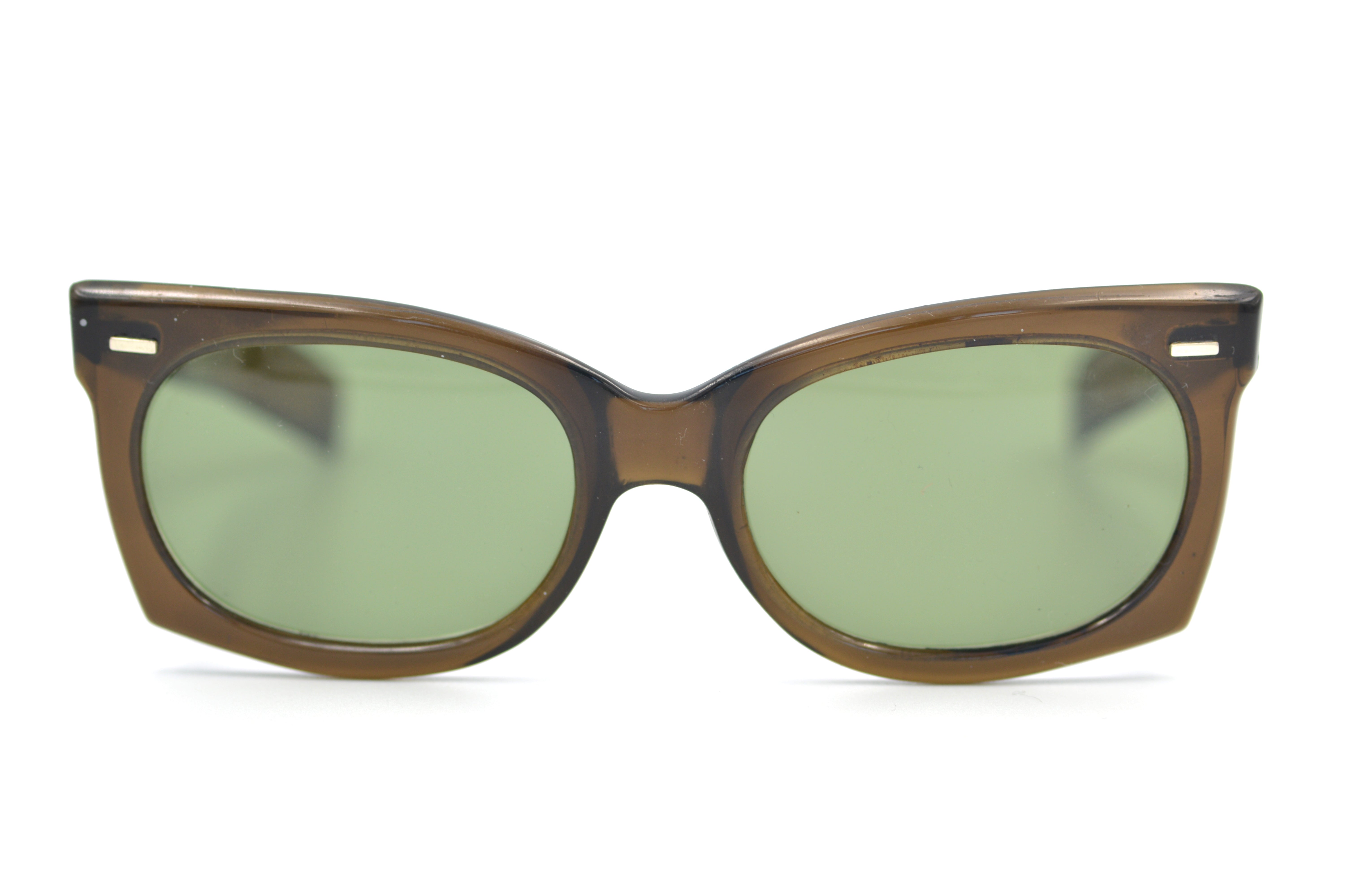 Cool Ray 1130 60S Polarized Sunglasses for Men & Women - UV400 Protection, Classic Aviator Style - Perfect for Driving, Beach & Outdoor Activities