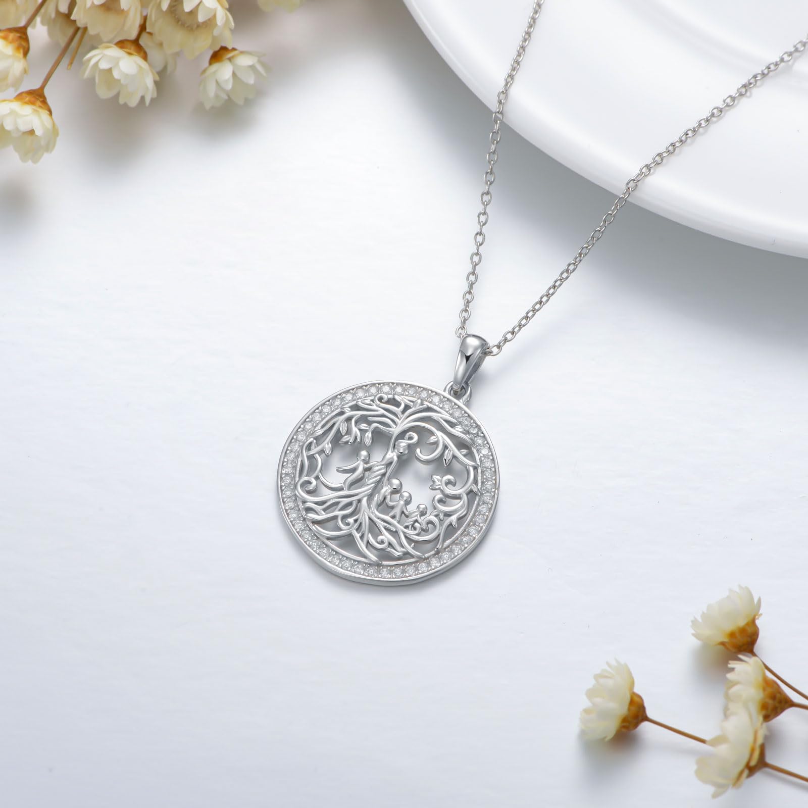 TOUPOP 925 Sterling Silver Family Tree Necklace - Mother Daughter Son Jewelry Gift for Mom, Grandma, Women - Birthday, Mother's Day, Christmas Present - Perfect for Family Reunions, Special Occasions & Everyday Wear
