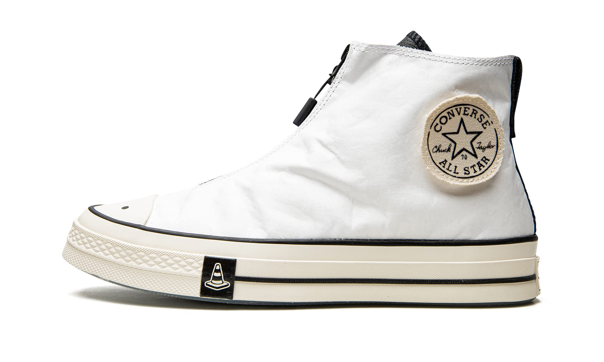 Converse Men's Chuck Taylor All Star High Top Sneakers - Classic Canvas Shoes for Casual Wear, Street Style & Everyday Comfort