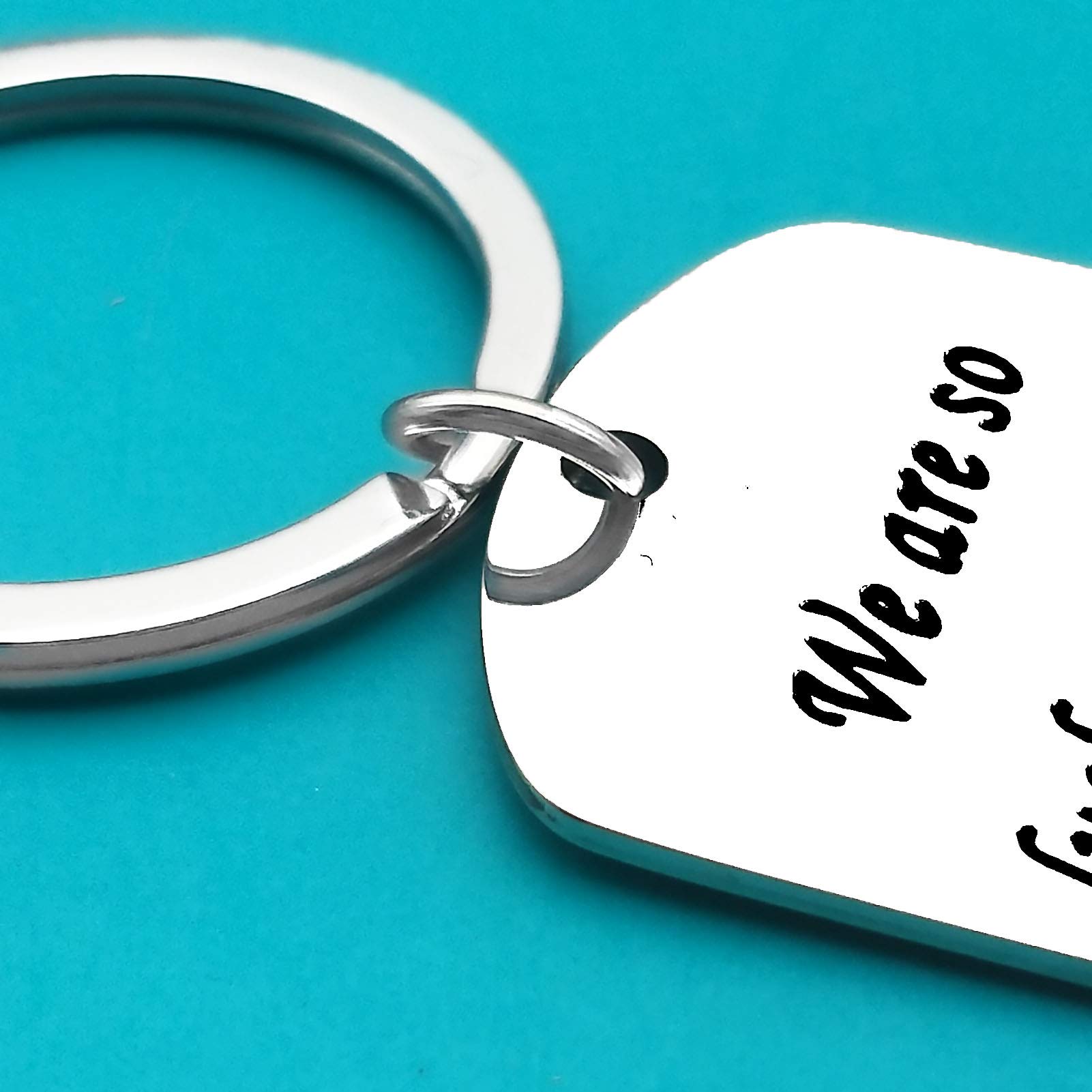 Personalized Dad Keychain - Engraved 'We Are So Lucky to Have A Pappy Like You' - Thoughtful Father's Day, Christmas & Birthday Gift for Dad from Daughter or Son - Perfect for Everyday Carry, Office Keys & Special Occasions