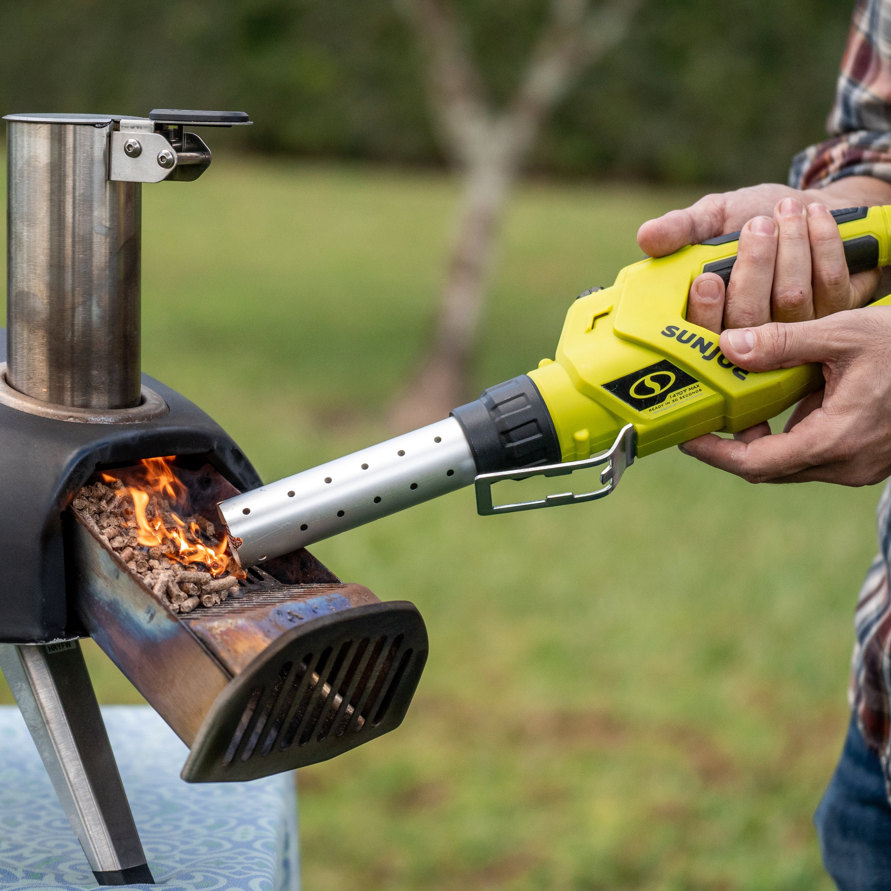 Sun Joe 24V Cordless Electric Fire Starter for BBQ Grills - 1380°F in 30 Seconds | IONMAX Battery-Powered Lighter with 2.0Ah Battery & Charger | Perfect for Outdoor Camping, Picnics & Backyard Barbecues
