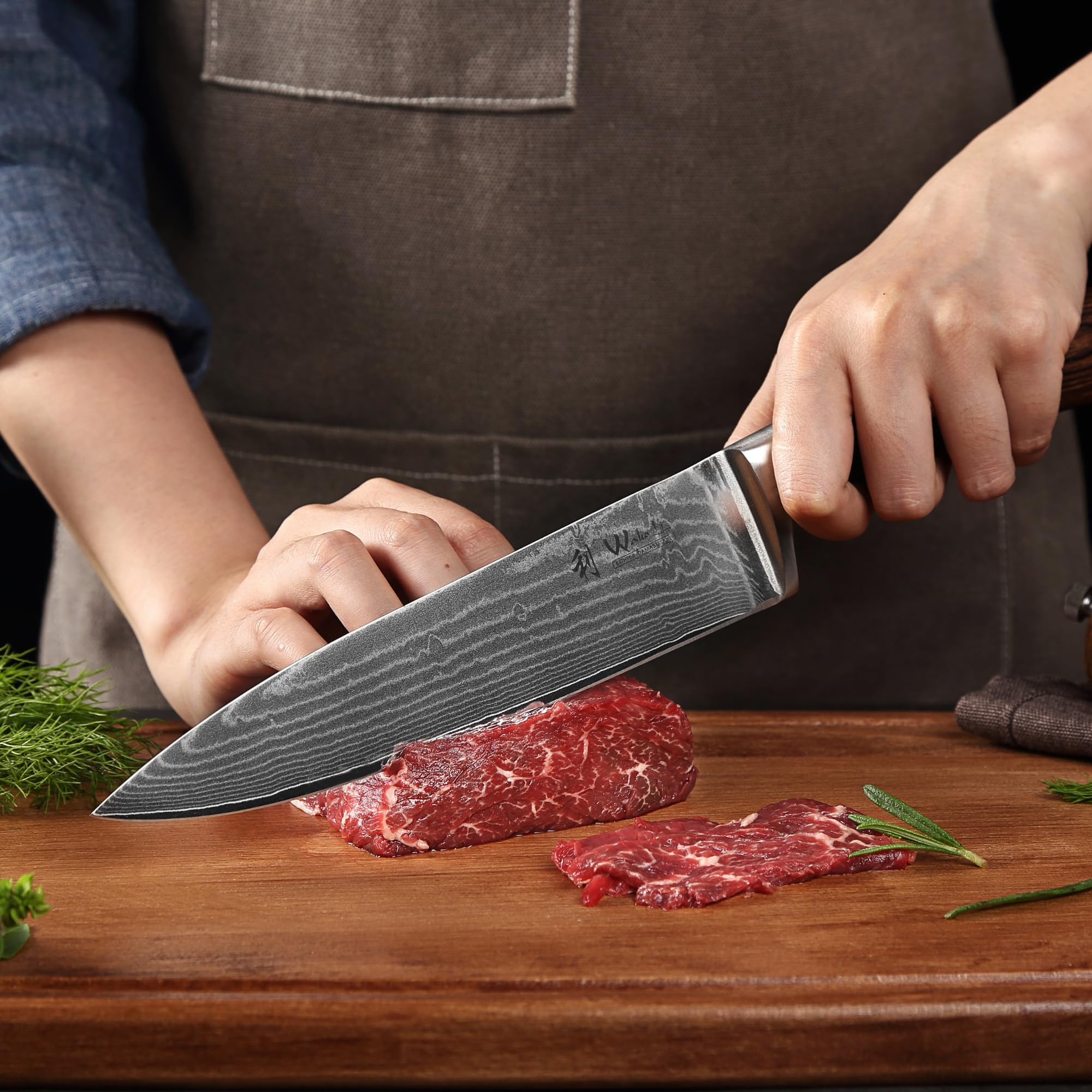 Wakoli 8-inch Damascus Chef Knife - 67-Layer VG10 Core Steel Blade with Ergonomic Pakkawood Handle - Professional Kitchen Knife for Slicing, Dicing & Chopping - Perfect Gift Box for Home Chefs & Cooking Enthusiasts