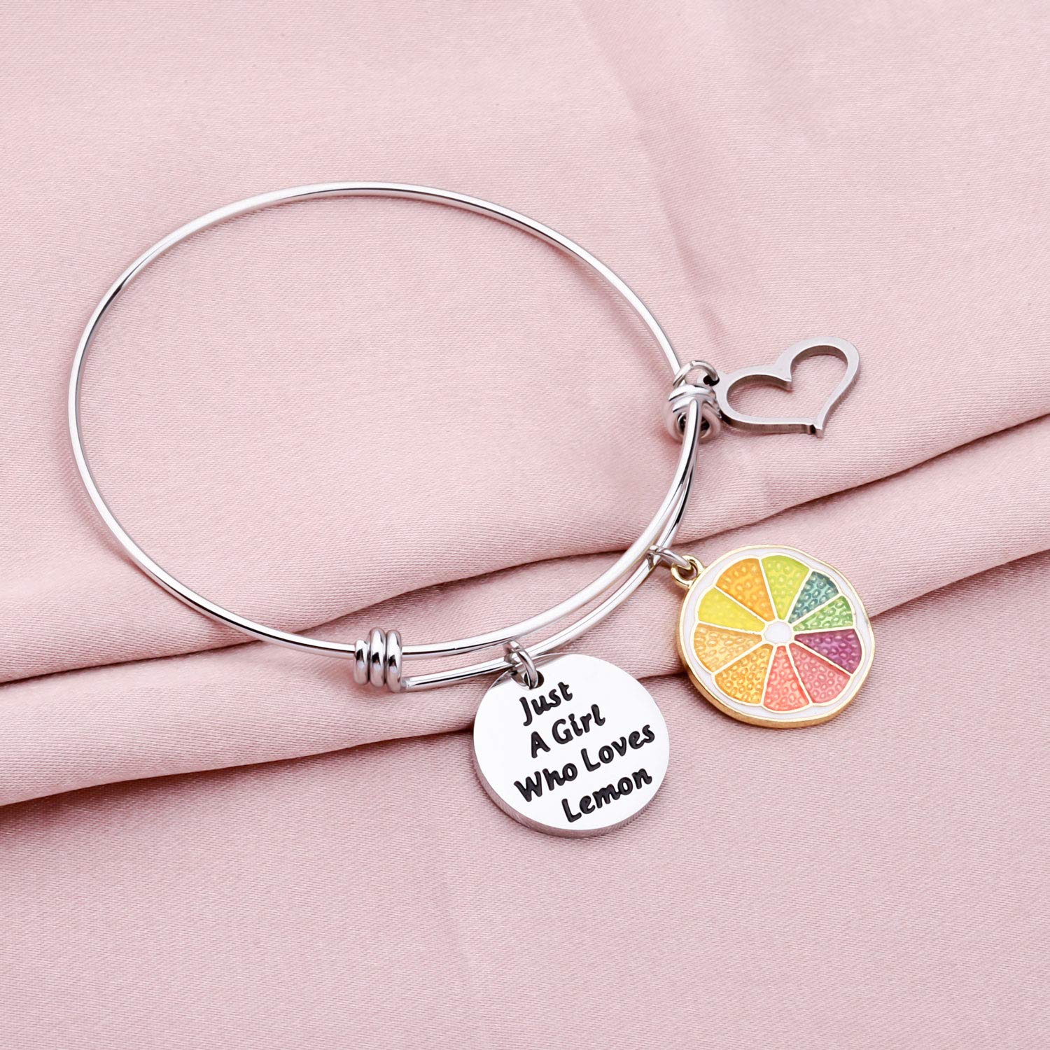 WSNANG Lemon Bracelet - Cute Fruit Lemon Jewelry Gift for Lemon Lovers - Perfect for Summer Outfits, Birthday Presents & Lemon-Themed Parties