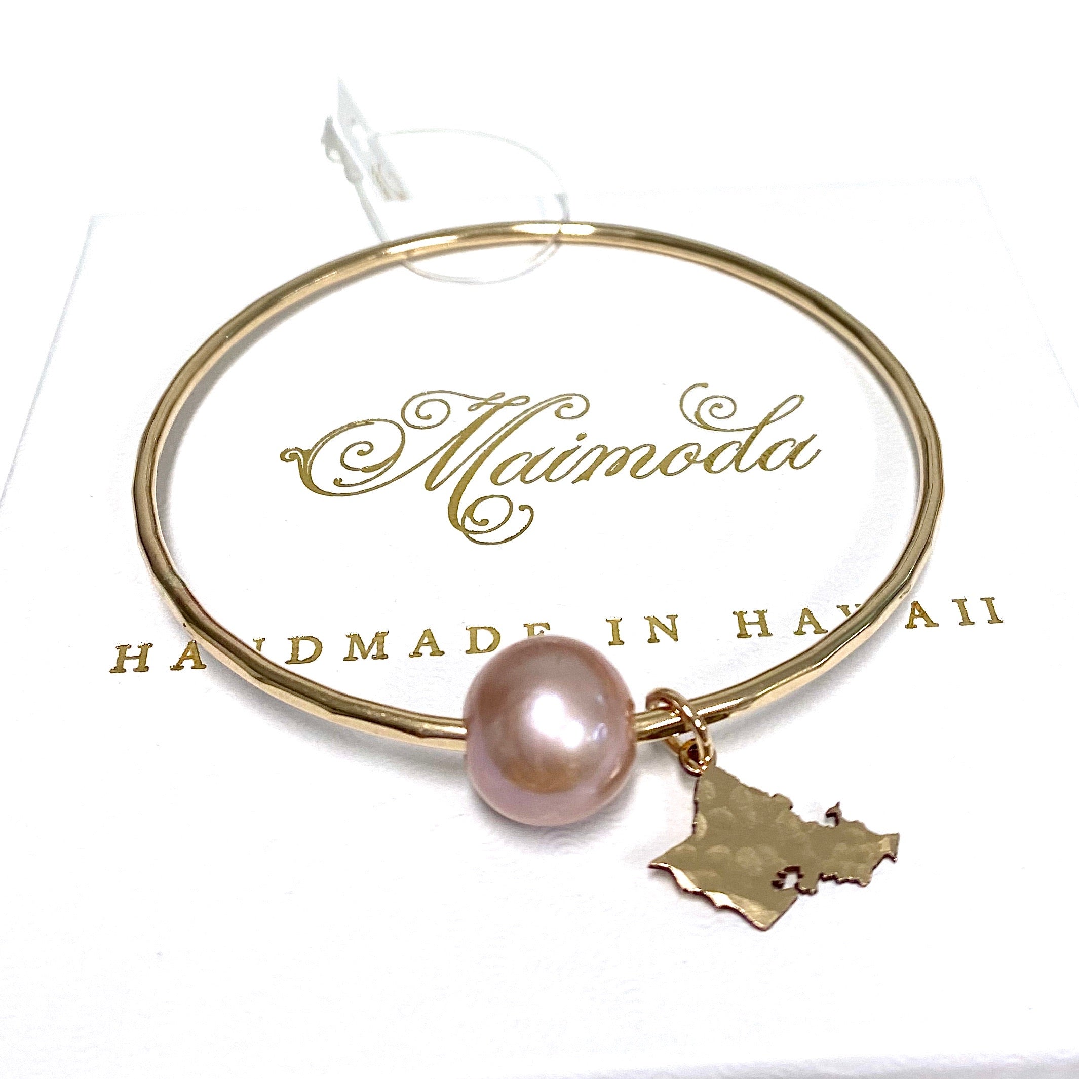 Oahu Charm Bangle with Pink Edison Pearl - Elegant Hawaiian Jewelry for Women, Perfect for Beach Weddings, Parties & Everyday Wear