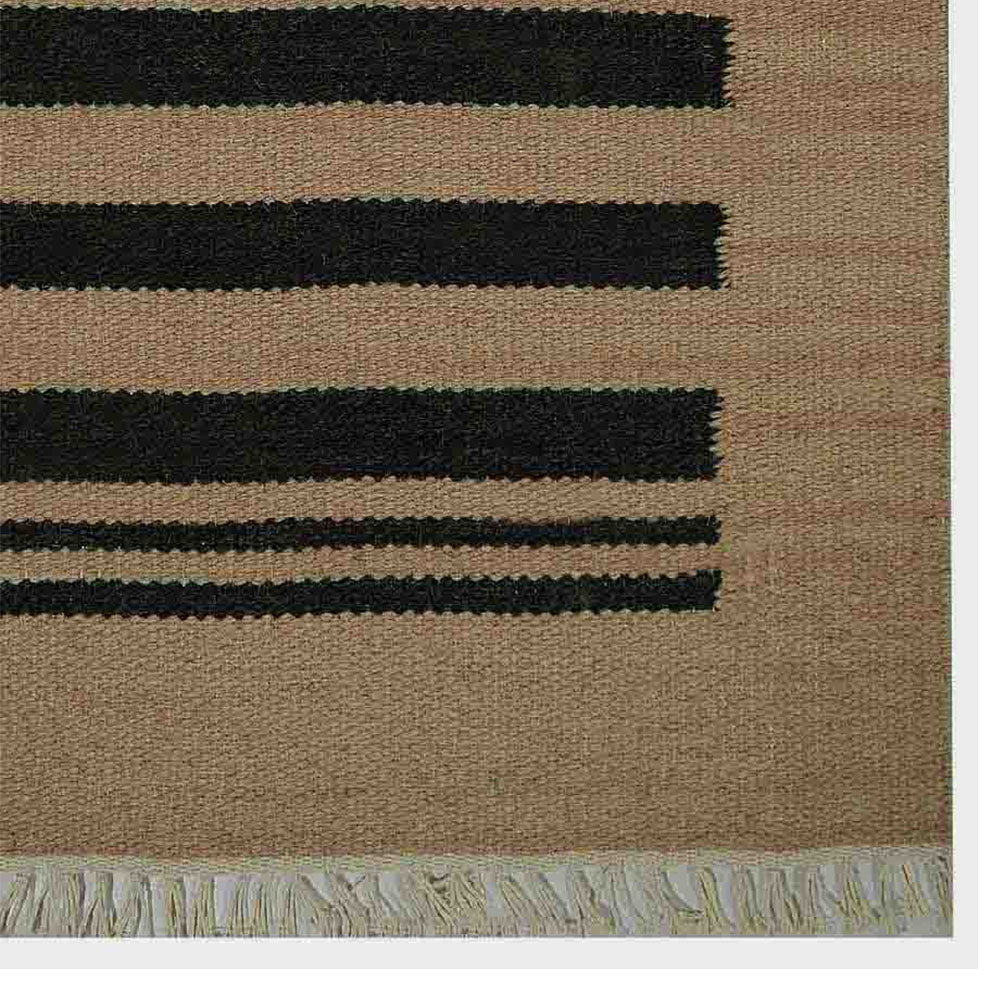 Hand Woven Bohemian Area Rug - Soft & Durable for Living Room, Bedroom, or Home Decor | Eco-Friendly & Stylish Floor Covering