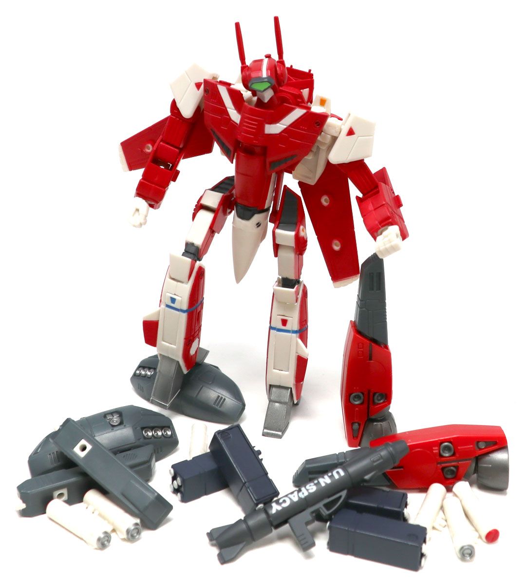 1/100 Scale Miriya's VF-1J Super Veritech Armor Model Kit - Robotech Collectible for Anime Fans - Perfect for Display & Cosplay Props