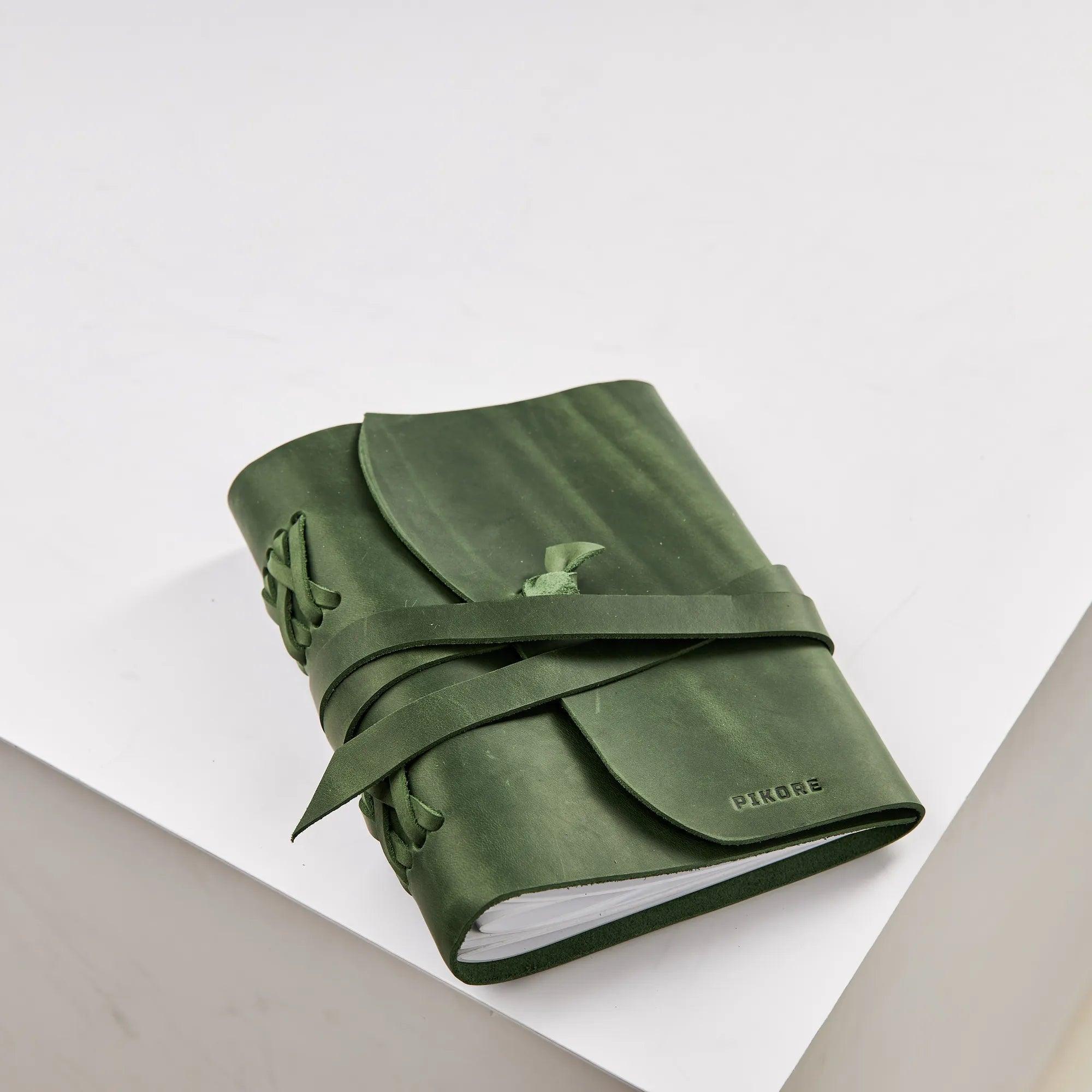 Premium Leather Journal for Writing & Sketching - Handcrafted Genuine Leather Notebook, Perfect for Travel, Bullet Journaling & Gift Giving
