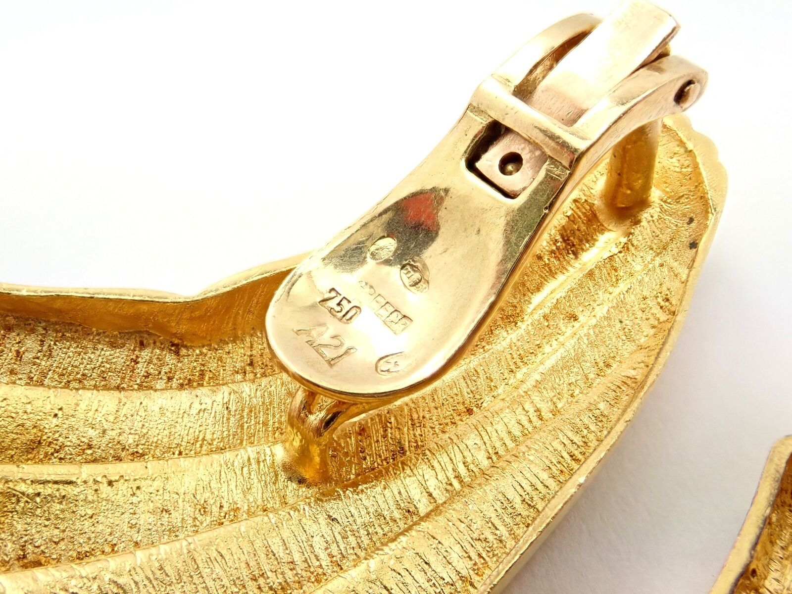 Authentic Ilias Lalaounis 18k Yellow Gold Large Art Deco Wings Fan Earrings - Vintage Luxury Jewelry for Women, Perfect for Weddings, Parties & Special Occasions
