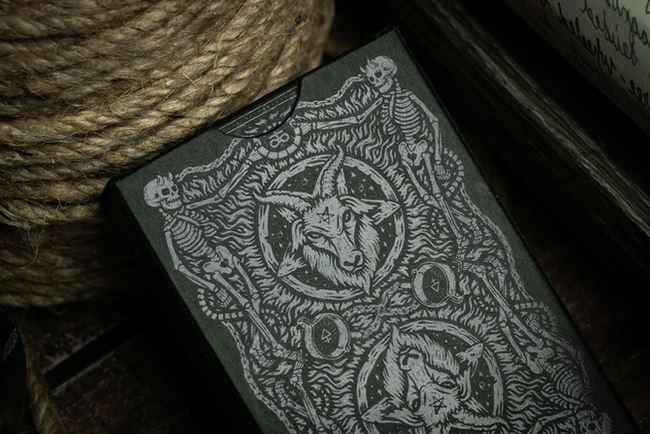Riffle Shuffle 666 Emerald Hellfire Green Playing Cards - Premium Deck for Magic Tricks, Poker Games & Collectors