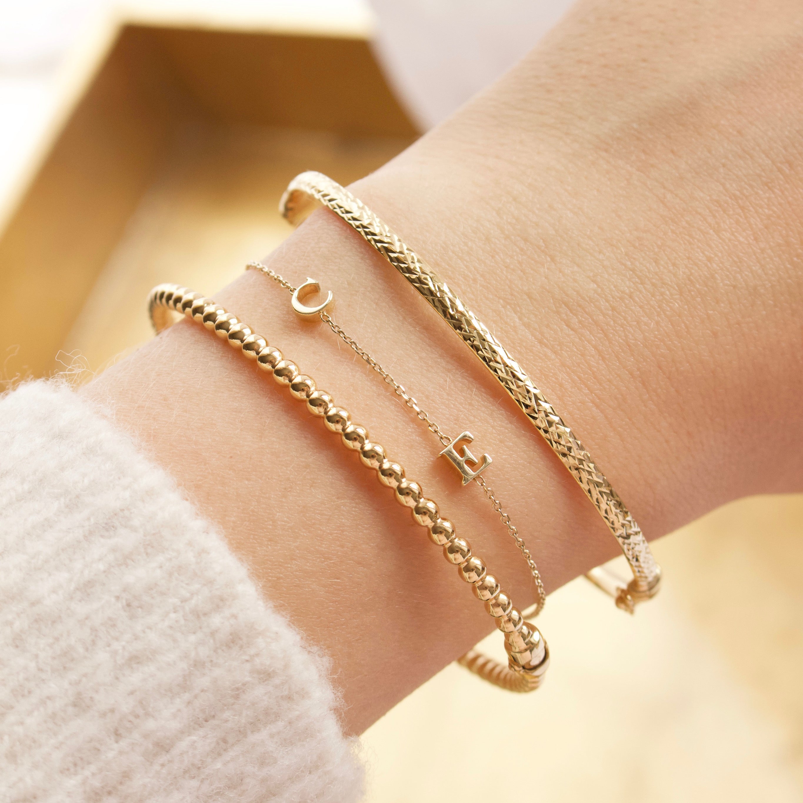 Personalized Initial Bracelet for Women - Custom Name Letter Jewelry Gift for Her - Perfect for Birthdays, Anniversaries & Special Occasions