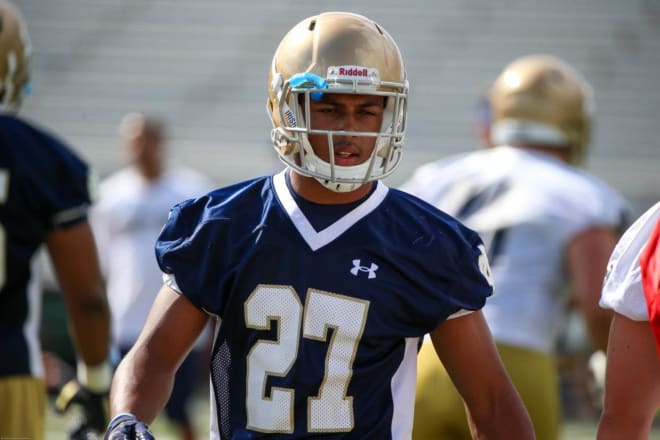 Authentic Under Armour Notre Dame Fighting Irish #27 Game-Worn Football Jersey - 2017 Season - Perfect for Game Day, Collecting & Fan Memorabilia