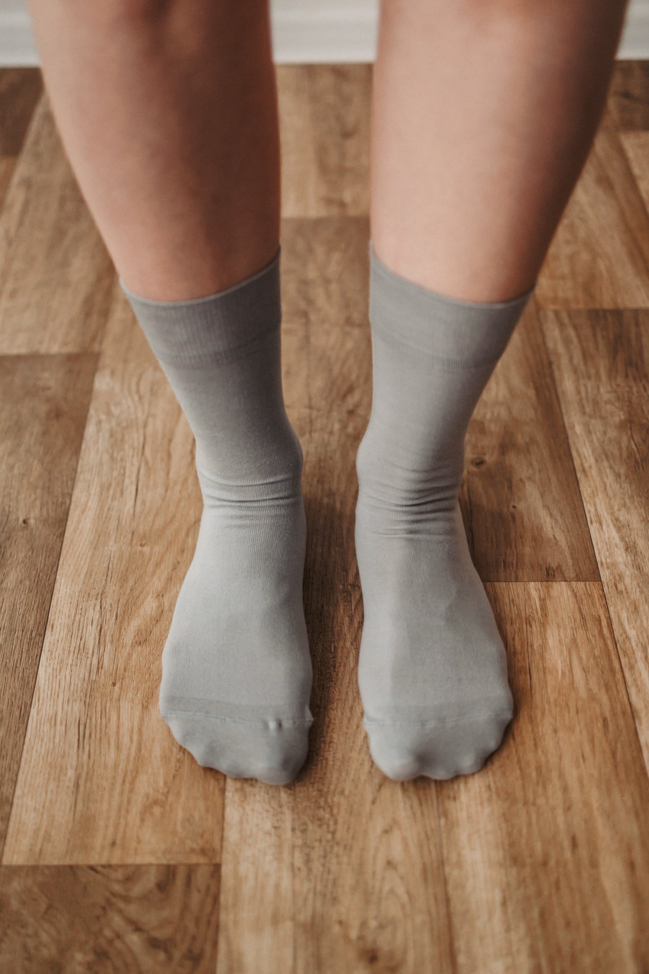 Barefoot Socks for Men & Women - Soft Crew Essential Socks in Grey - Perfect for Yoga, Running & Home Comfort