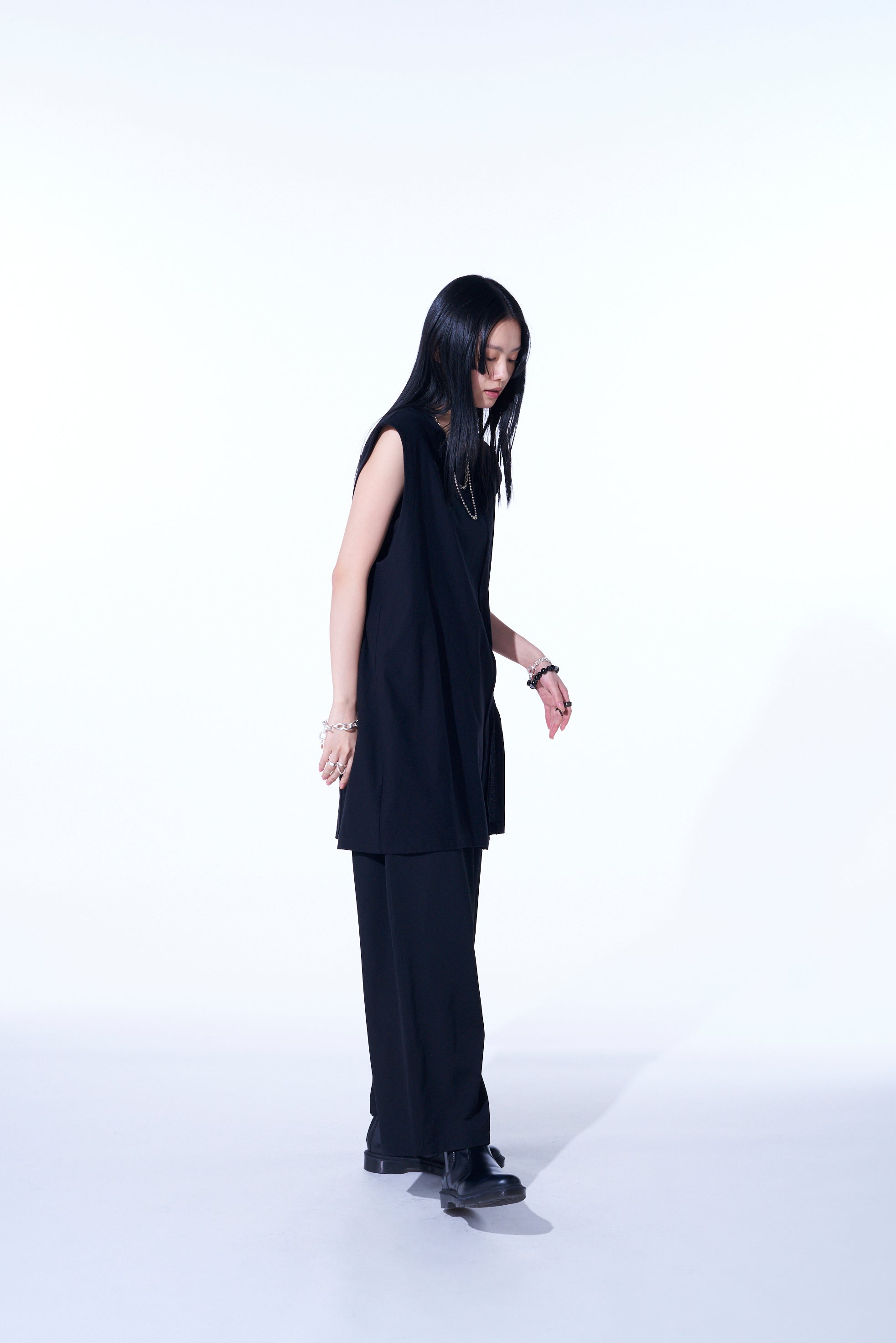 Soft Cotton Jersey Vertically Grafted Sleeveless Top with Hem Slit - Women's Casual Summer Tank Top for Beach, Travel & Everyday Wear