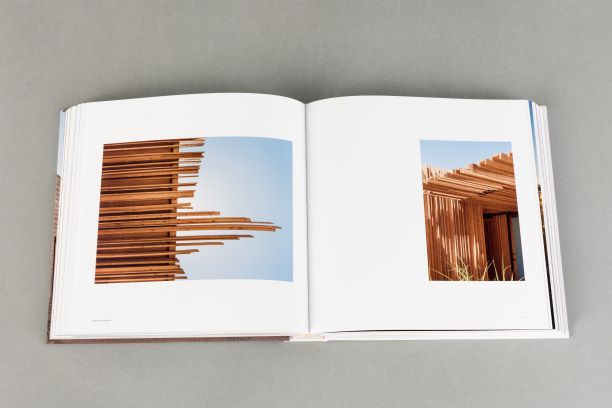 Jones Studio Houses: Sensual Modernism - Contemporary Architectural Masterpieces for Luxury Homes & Vacation Retreats | Perfect for Modern Living & Design Enthusiasts