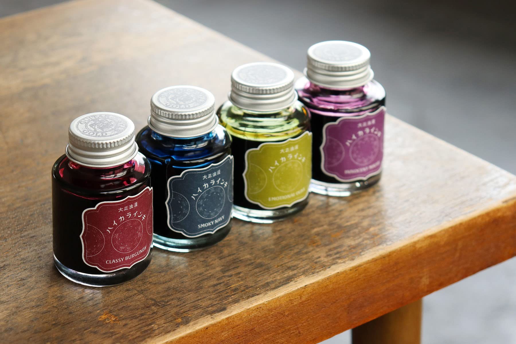 TRH-40ML-T71 Guitar Taisho Romantic High Color Ink by Teranishi Chemical Industries - Vibrant Ink for Calligraphy, Art Projects & Japanese Brush Painting
