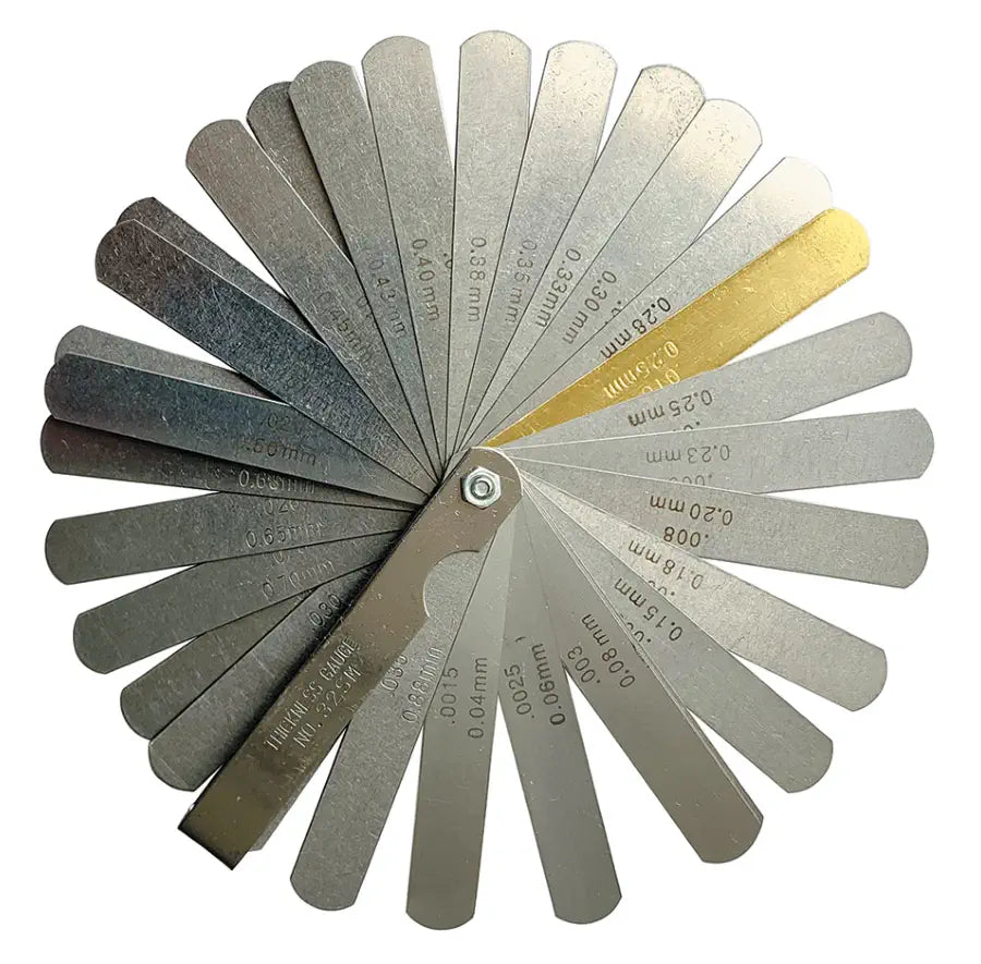 iGaging 32 Piece Feeler Gauge Set - Precision Measuring Tool for Automotive, Machining & Engineering - Stainless Steel Thickness Gauge for Spark Plugs, Gaps & Clearance Checks
