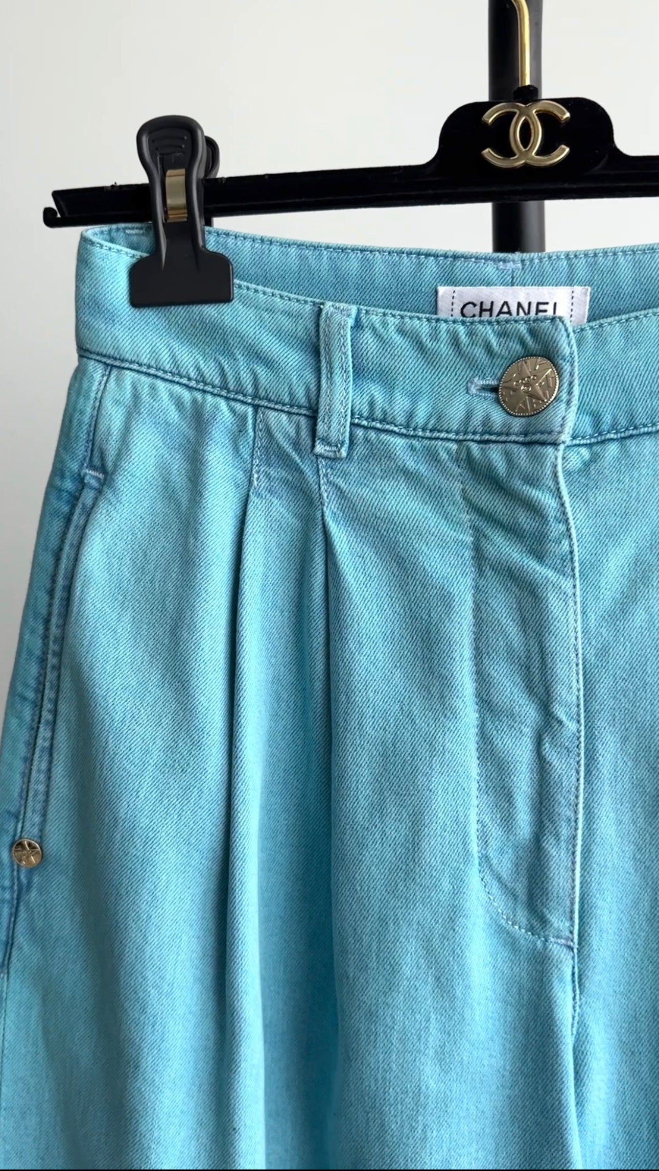 Chanel 21S Turquoise Blue Denim Wide Leg Jeans Size 36 | High Waist Distressed Denim Pants | Casual Chic Outfit for Women | Perfect for Streetwear, Date Night & Fashion Events