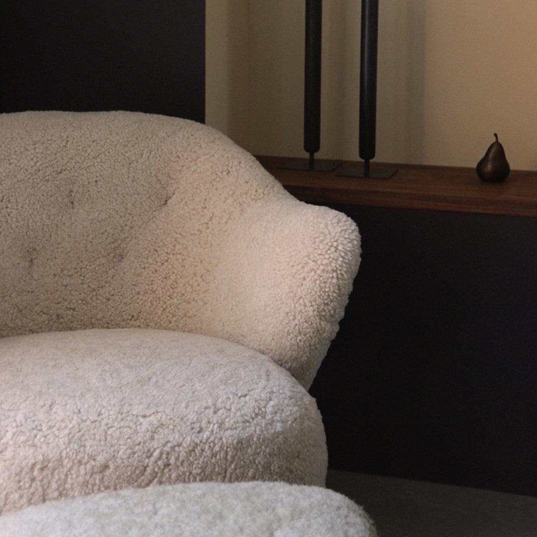 Ingeborg Lounge Chair with Premium Sheepskin Upholstery - Cozy & Stylish Accent Chair for Living Room, Bedroom, or Office