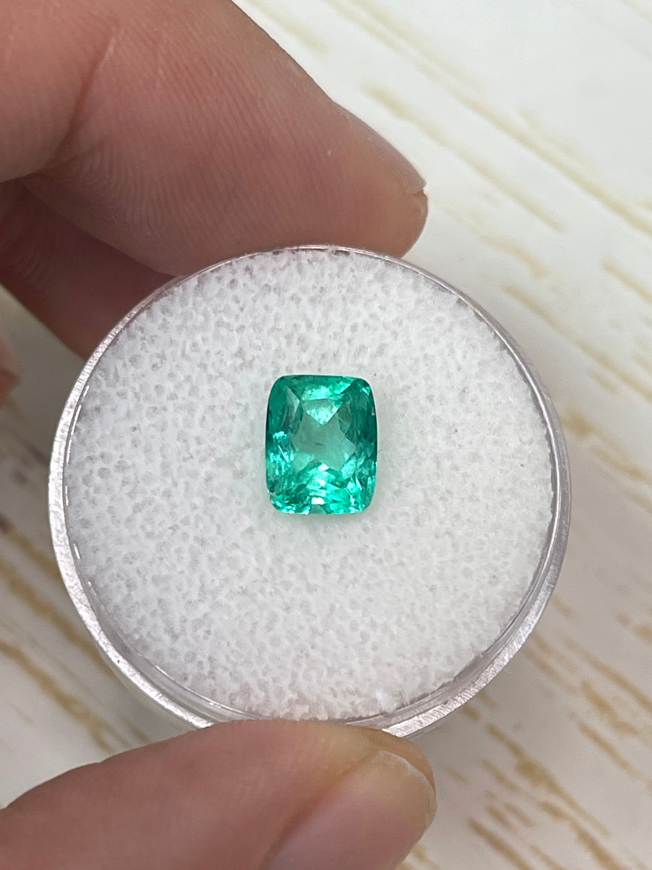1.81 Carat 8x6mm VVS Green Natural Loose Colombian Emerald - Elongated Cushion Cut Gemstone for Jewelry Making & Engagement Rings