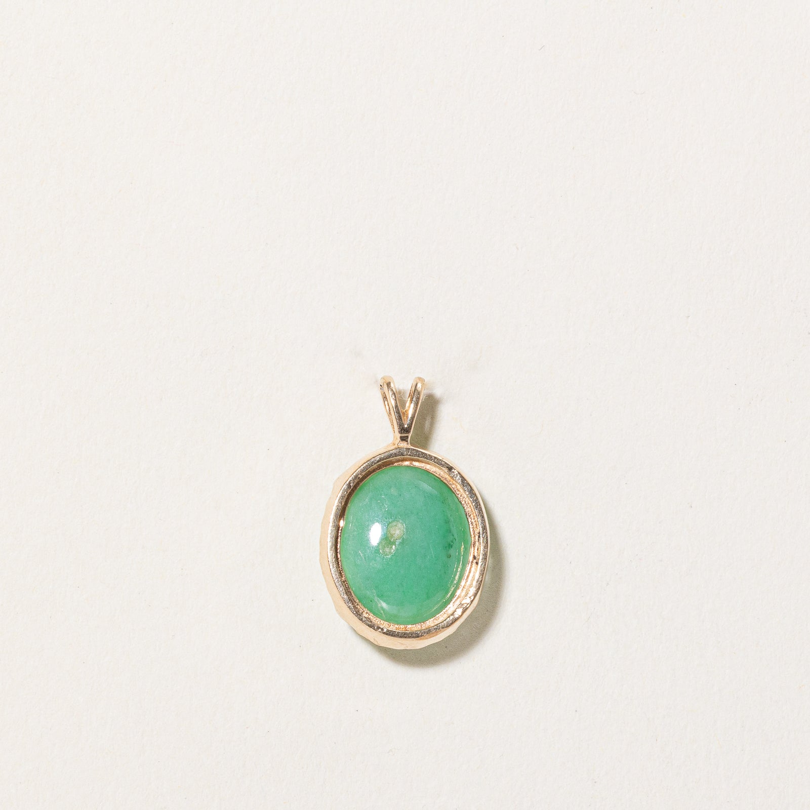 6.00ct Natural Oval Cabochon Jadeite Pendant Necklace - Elegant Green Gemstone Jewelry for Women, Perfect for Weddings, Parties & Special Occasions
