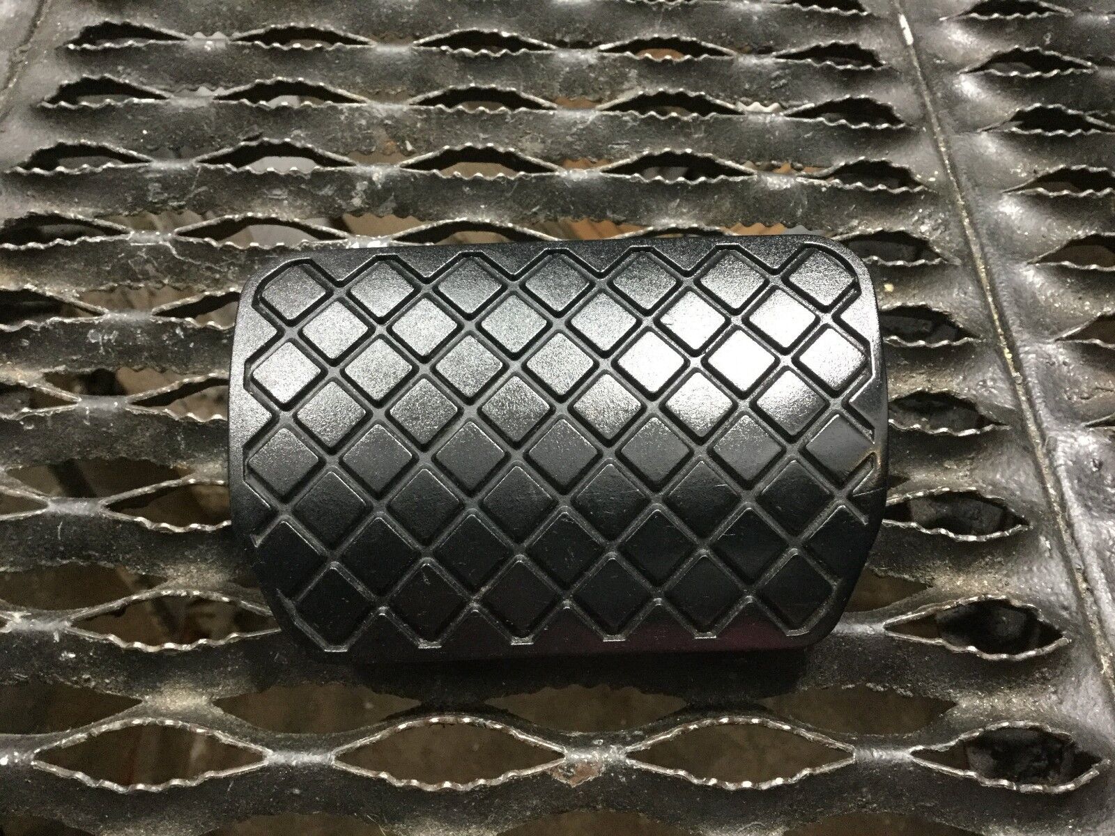 05-08 Audi A4 Brake Pedal Cover - OEM Replacement Part - Perfect for Car Upgrades & DIY Installations
