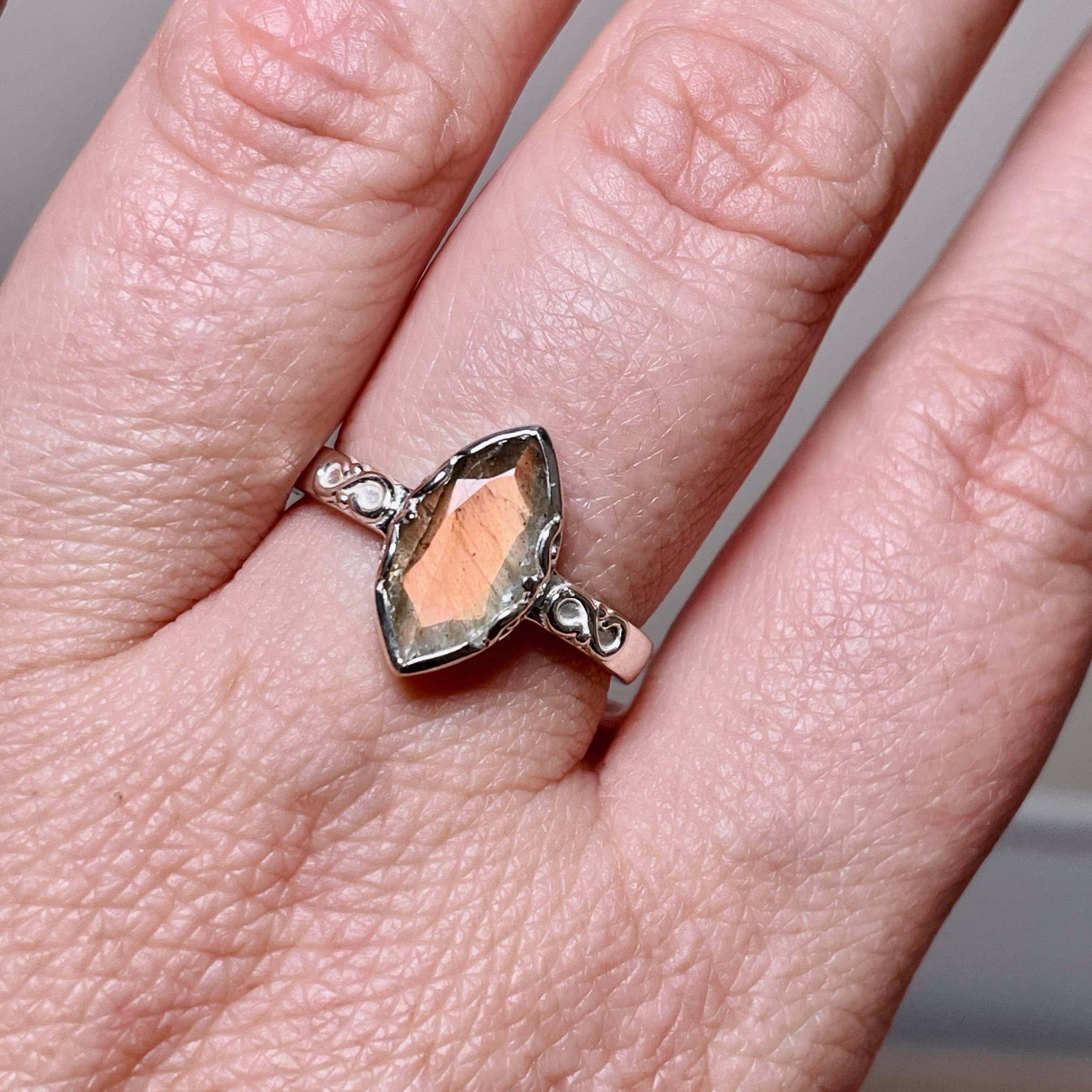 Labradorite Faceted Marquise Ring R3726 - Elegant Gemstone Jewelry for Women, Perfect for Weddings & Special Occasions
