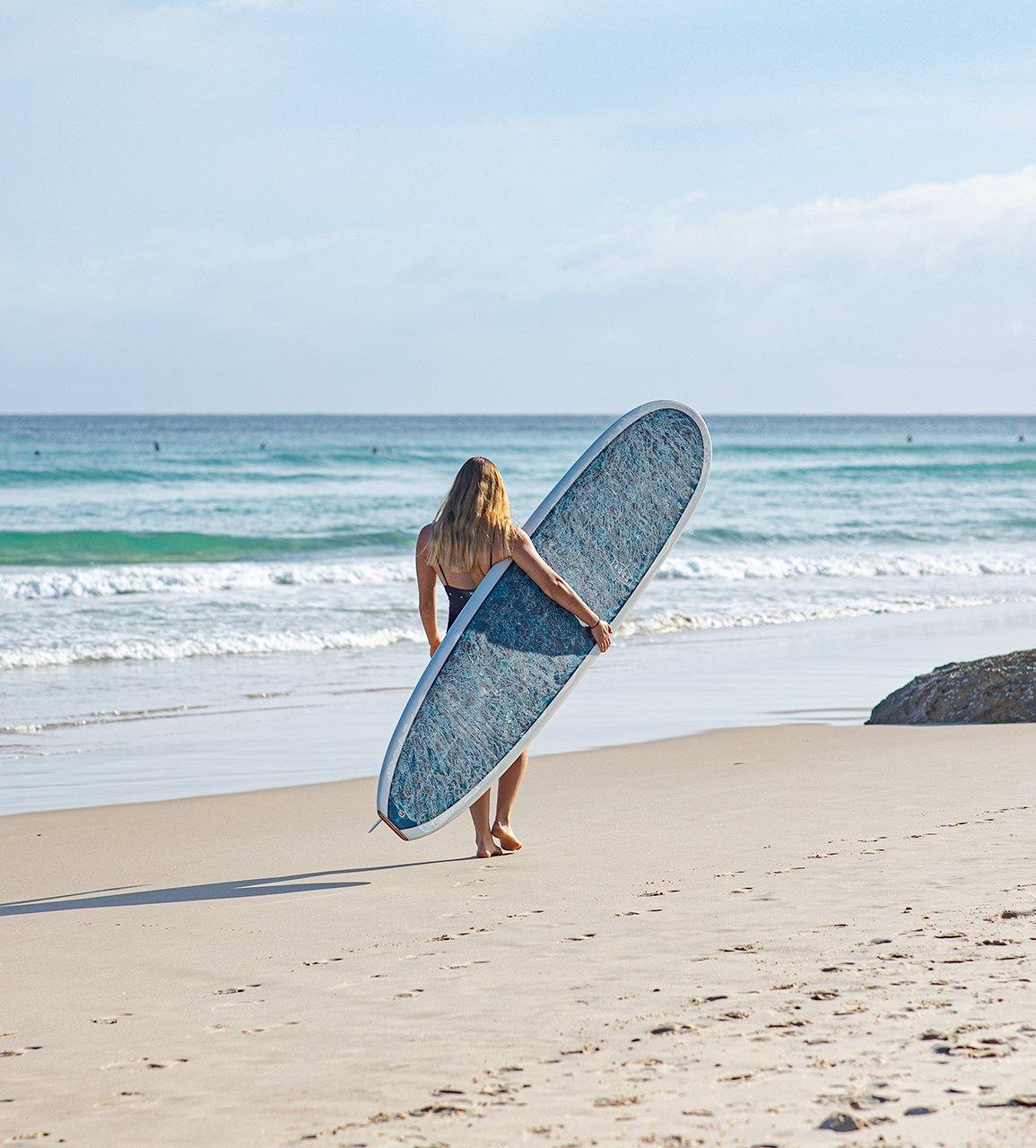 Vintage Teal Longboard Skateboard - Classic Wooden Cruiser for Surfing Style Riding & Commuting - Perfect for Beach Cruising, Campus Travel & Urban Commutes