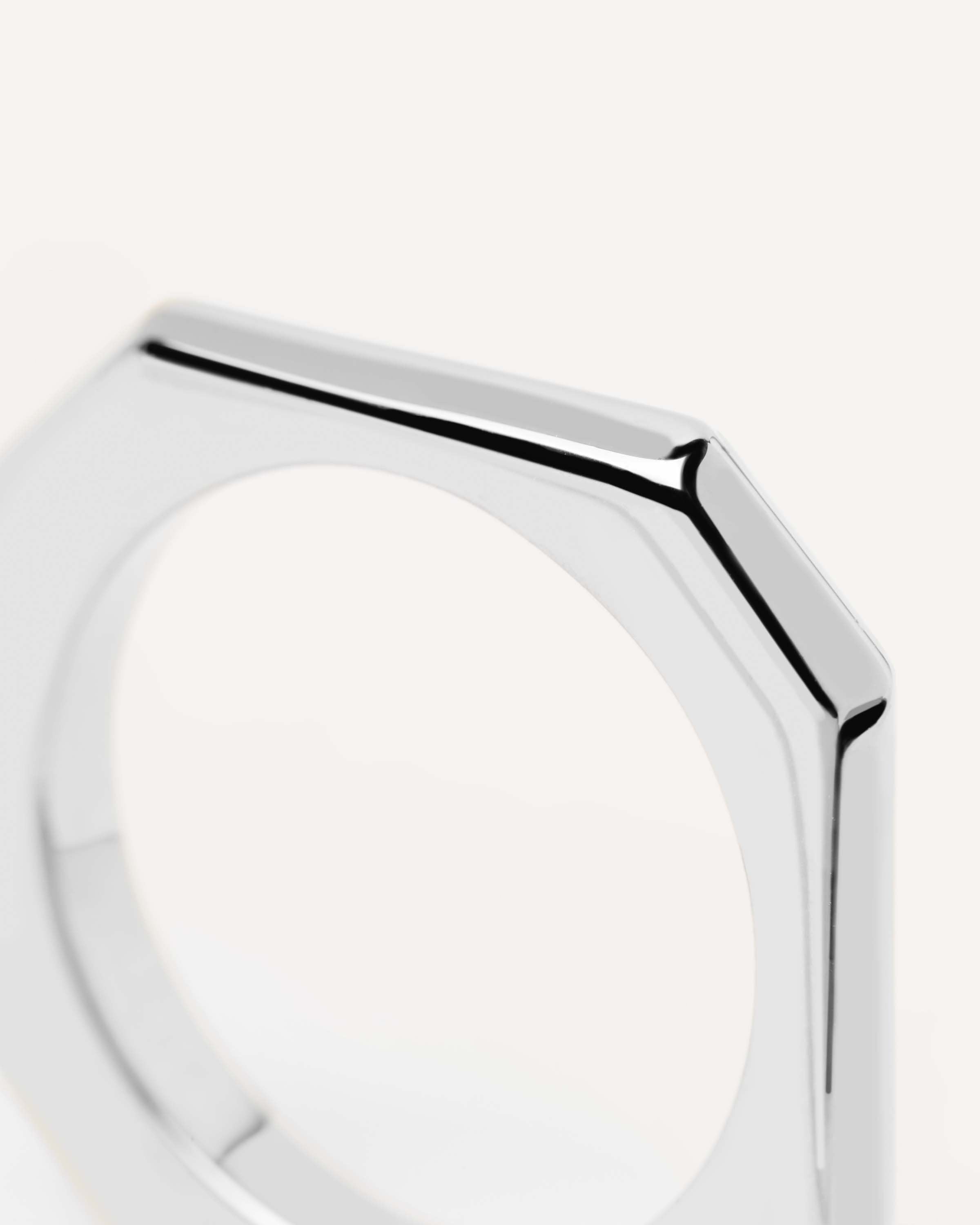 GRID Signature Link Silver Ring for Women - Elegant Sterling Silver Jewelry for Everyday Wear & Special Occasions