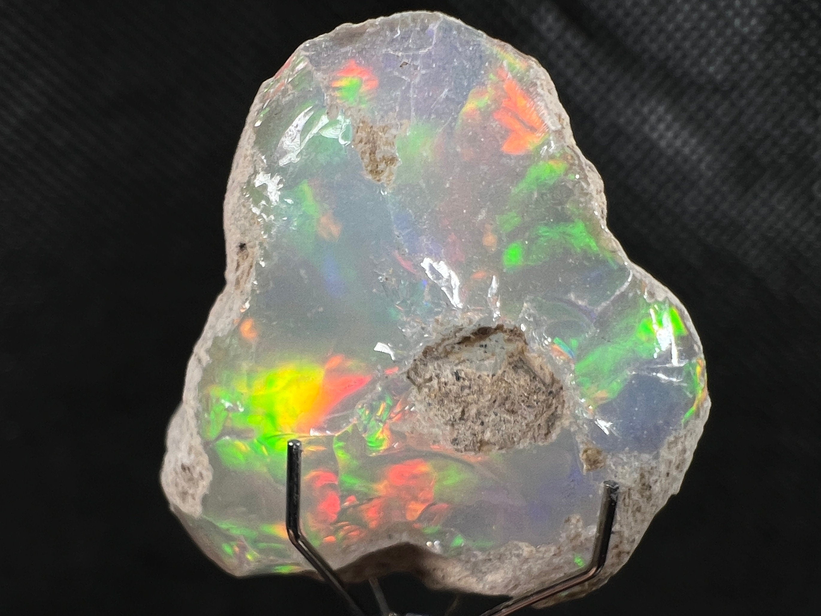 Premium 4A+ Welo Opal Raw Crystal - Natural Cutting Grade Opal Gemstone, October Birthstone for Jewelry Making & Collecting (Ideal for Rings, Necklaces & Healing Crystals)