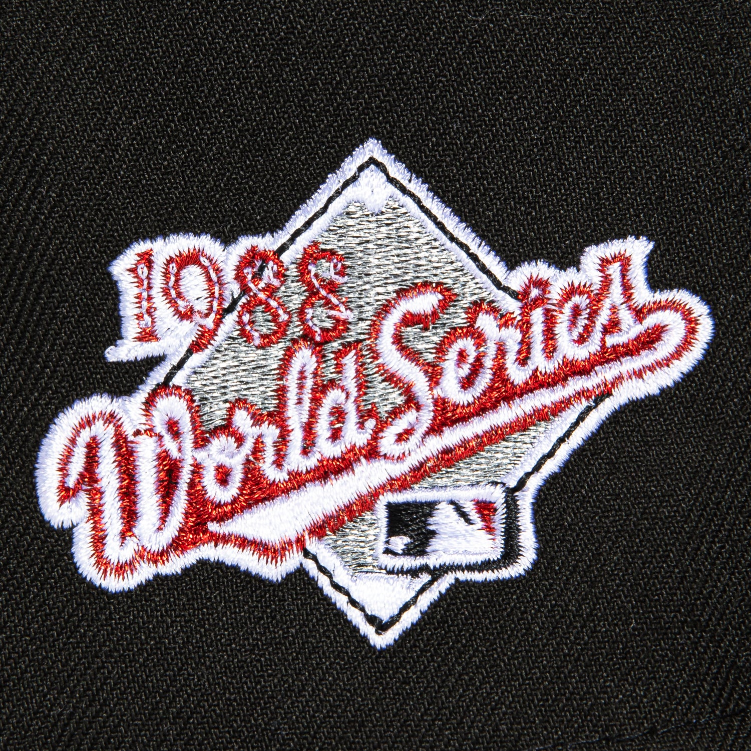 New Era 59Fifty Los Angeles Dodgers 1988 World Series Patch Snapback Hat - Black, Metallic Silver & Red - Perfect for Baseball Games, Fan Collections & Streetwear Fashion