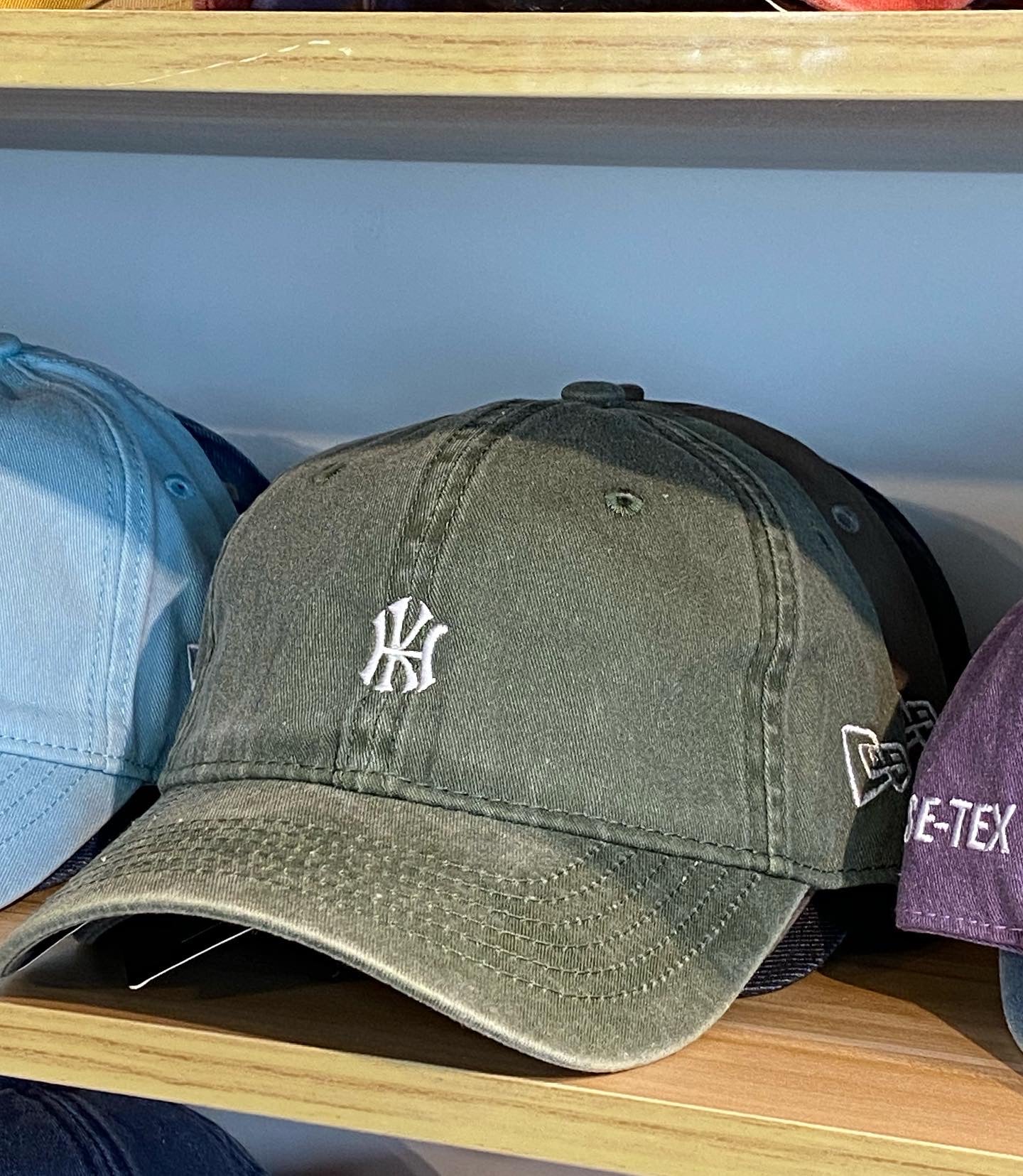 Basement HK CWB 6-Panel Hat 2023 - Trendy Streetwear Snapback for Urban Fashion & Hip-Hop Style
