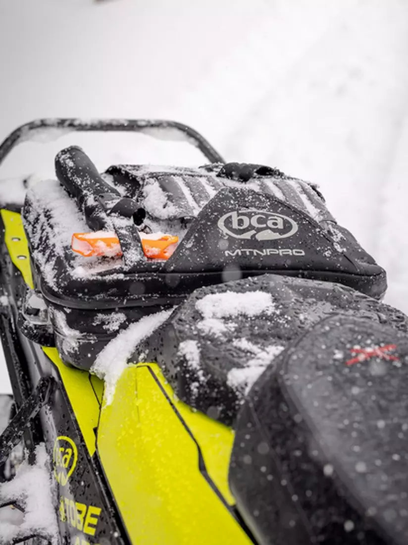 BCA MTN Pro Tunnel Bag - Durable Bike Handlebar Bag for Mountain & Road Cycling - Perfect for Commuting, Adventure & Outdoor Sports