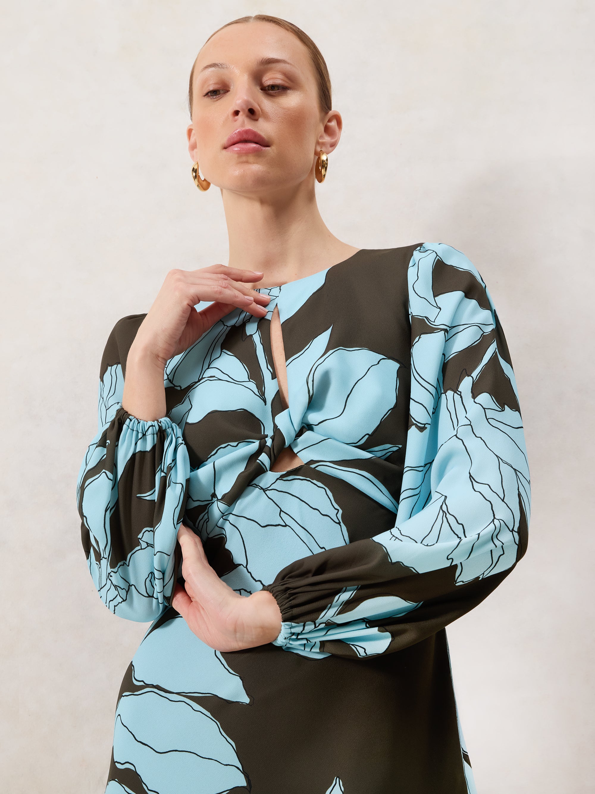 Mae Blue Floral Twist Front Midi Dress - Women's Summer Floral Print Wrap Dress for Casual Wear, Date Night & Vacation Outfits
