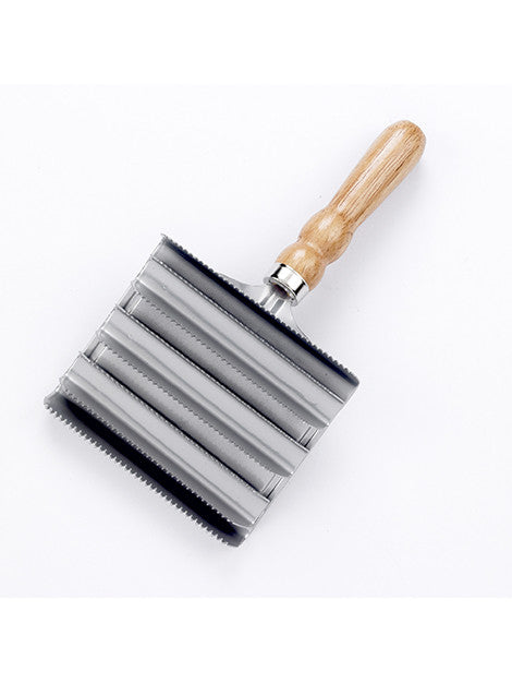 Stainless Steel Horse Grooming Curry Comb - Perfect for Horse Brushing, Massaging & Shedding - Ideal for Equestrian Care, Stable Grooming & Pet Horse Maintenance