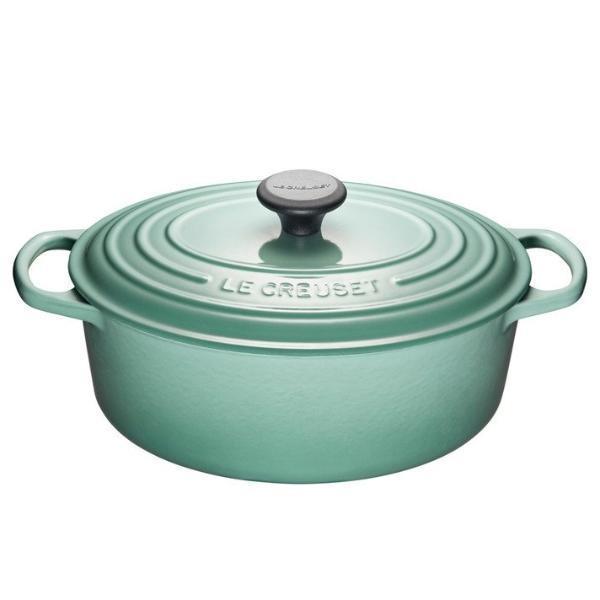 Le Creuset 4.7L Oval French Oven in Sage Green - Premium Enameled Cast Iron Dutch Oven for Braising, Roasting & Baking - Perfect for Family Dinners & Holiday Cooking