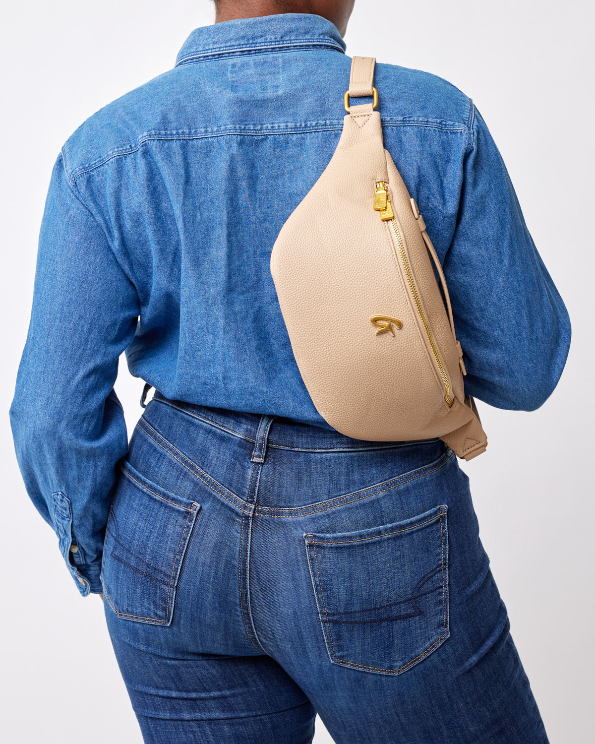 PEBBLE FANNY PACK Waist Bag - Nude Color Crossbody Bum Bag for Women & Men - Perfect for Hiking, Travel, Running, and Everyday Use