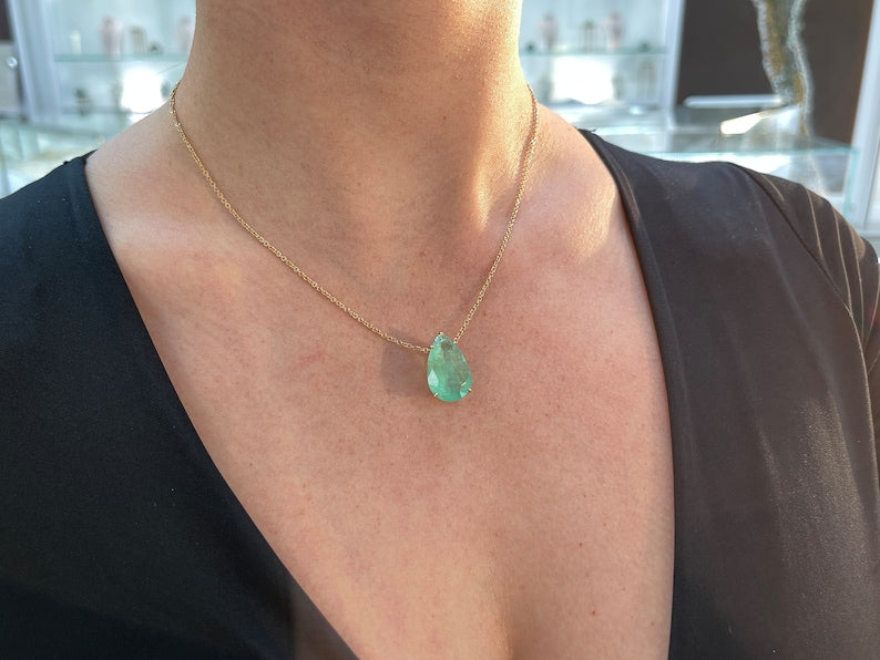 14.82ct 14K Gold Pear Cut Teardrop Emerald Pendant Necklace - May Birthstone Jewelry, Elegant Gift for Women, Perfect for Mother's Day, Anniversary & Special Occasions