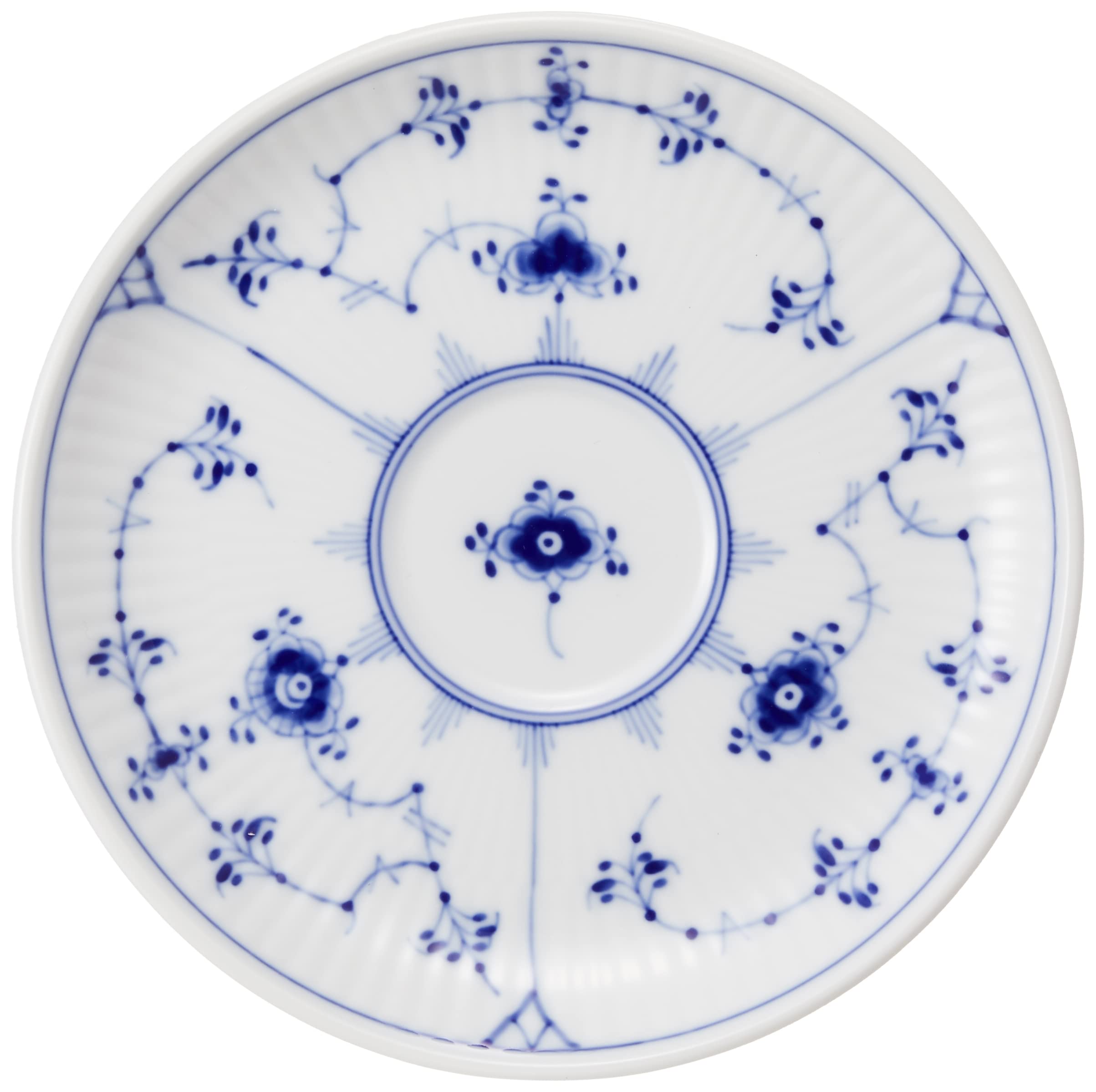 Royal Copenhagen Blue Fluted Plain Cup & Saucer Set - 8.5 oz (240 ml) Fine Porcelain Tea Cup - Elegant Wedding Gift, Anniversary Present & Tea Party Essential - Perfect for Bridal Showers, Afternoon Tea & Home Decor
