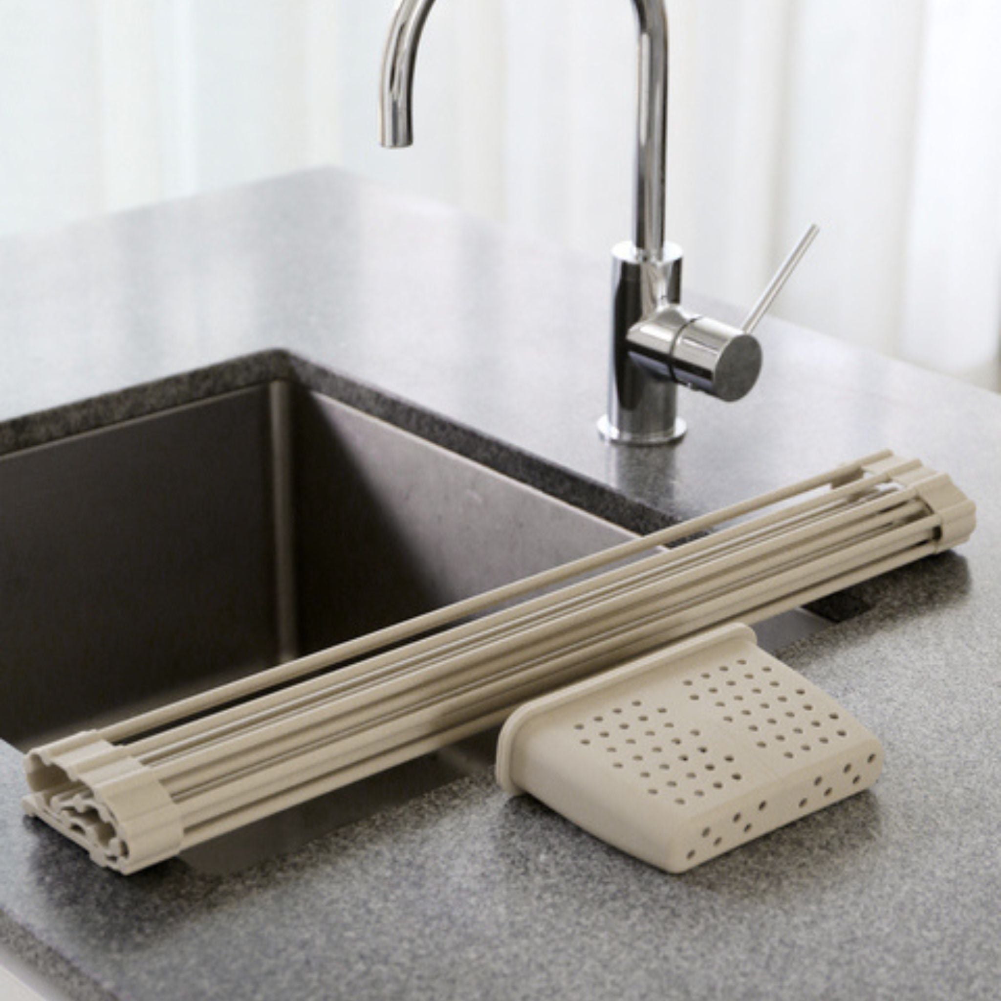 Foldable Dish Drying Rack with Utensil Holder - Space Saving Kitchen Organizer for Countertop, Sink Drainer for Dishes, Cups & Silverware - Perfect for Small Apartments, RVs & Compact Kitchens