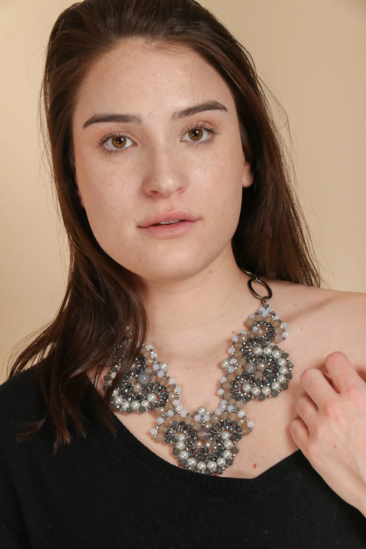 Elegant Beaded Pearl Chunky Statement Necklace for Women - Perfect for Weddings, Parties & Special Occasions