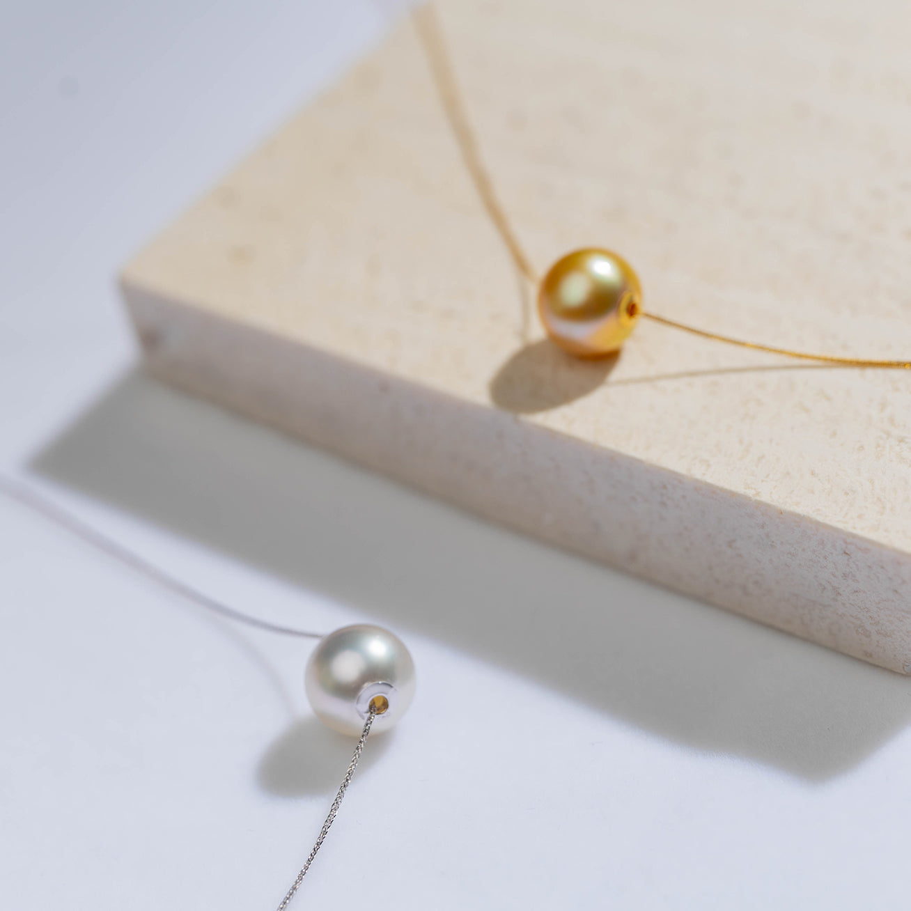 18K Solid Gold Australian White South Sea Pearl Necklace - Luxury Women's Jewelry Gift for Wedding, Anniversary & Special Occasions | Elegant Pearl Pendant for Formal Events & Evening Wear