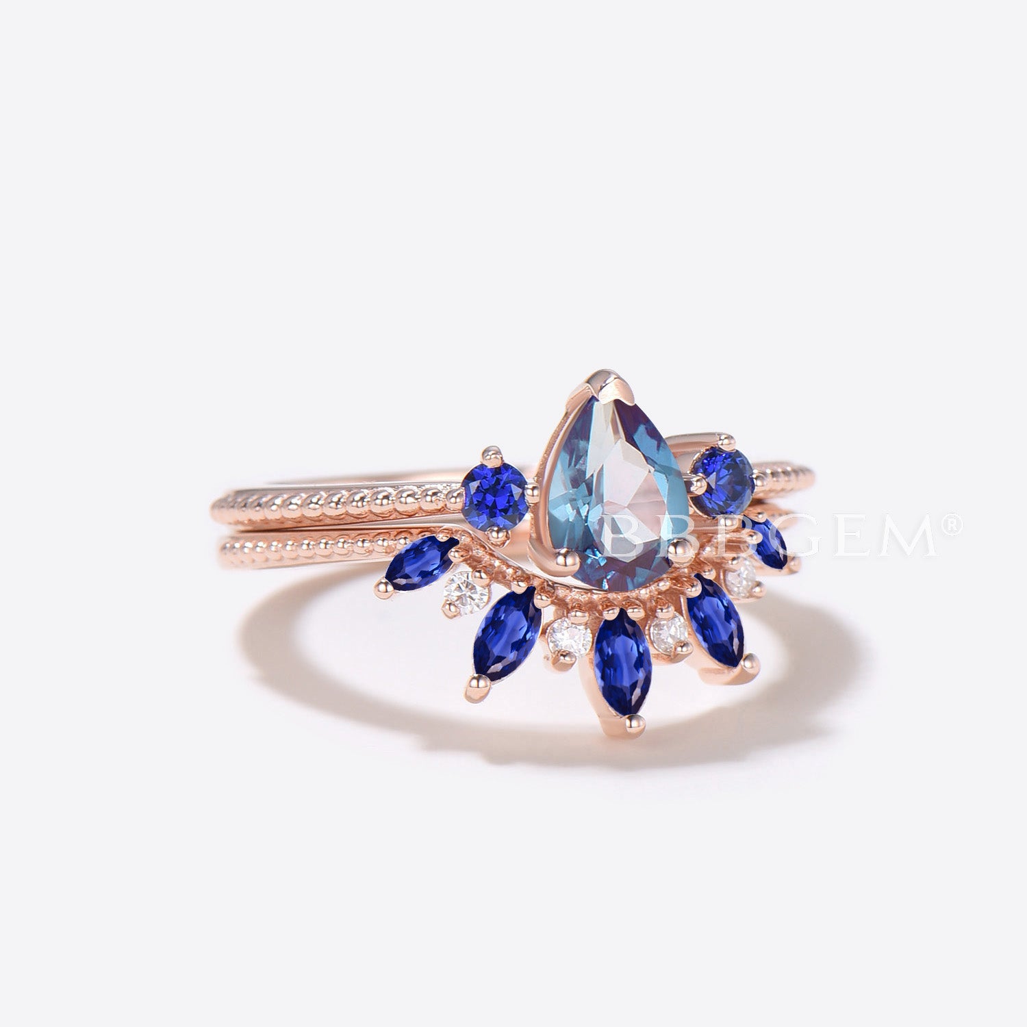 Exquisite Pear Shaped Alexandrite & Blue Sapphire Engagement Ring | Vintage-Inspired Cluster Setting | Perfect for Proposals, Anniversaries & Special Occasions