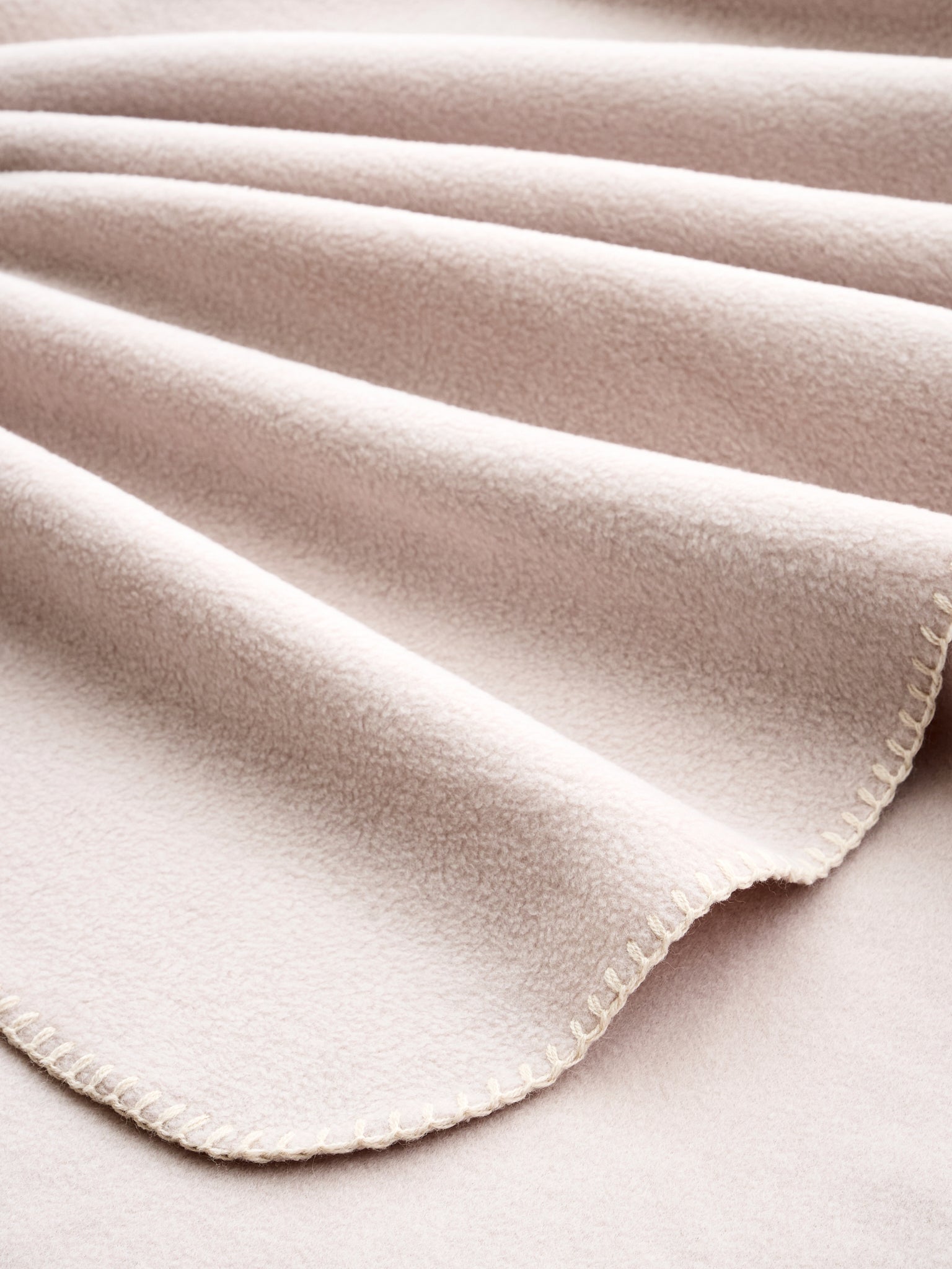 Yogamatters Cozy Fleece Yoga Blanket - Soft & Warm for Meditation, Relaxation & Home Comfort