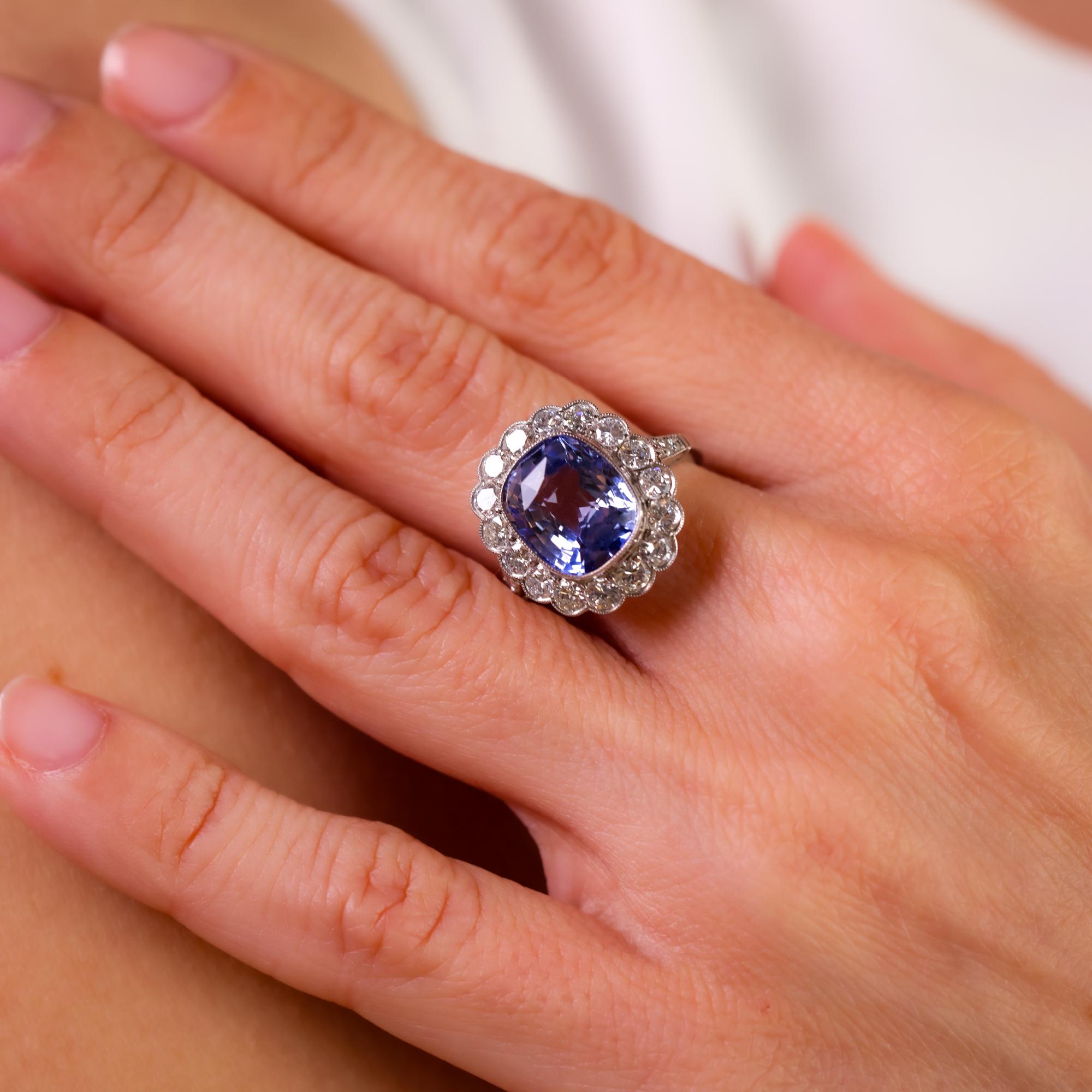 Vintage 5.70 Carat Sapphire Diamond Platinum Halo Engagement Ring - Perfect for Weddings, Anniversaries & Special Occasions