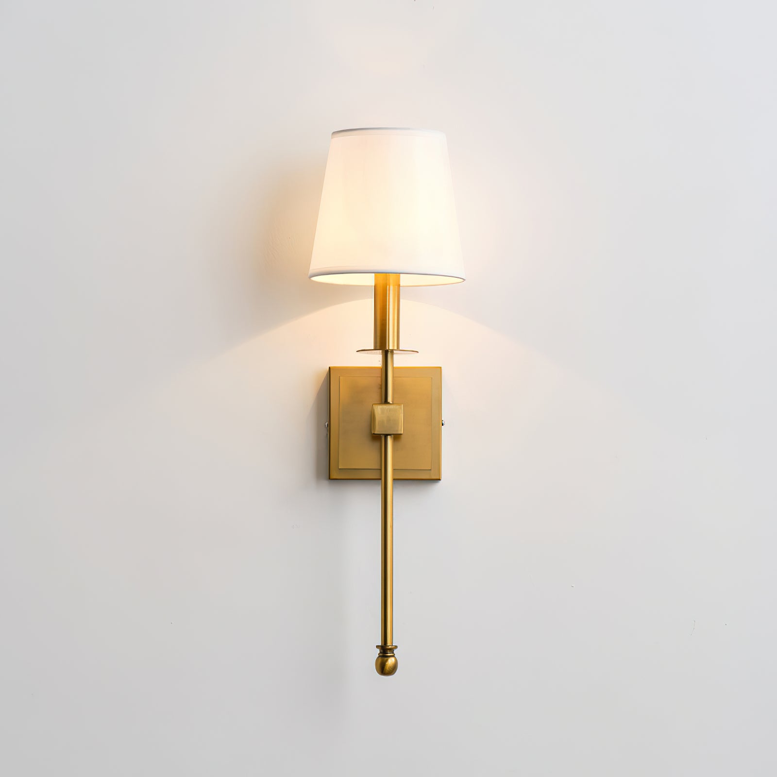 Barrett Wall Lamp - Modern LED Sconce Light Fixture for Bedroom, Living Room & Hallway - Energy Efficient Dimmable Wall Lighting for Home Decor